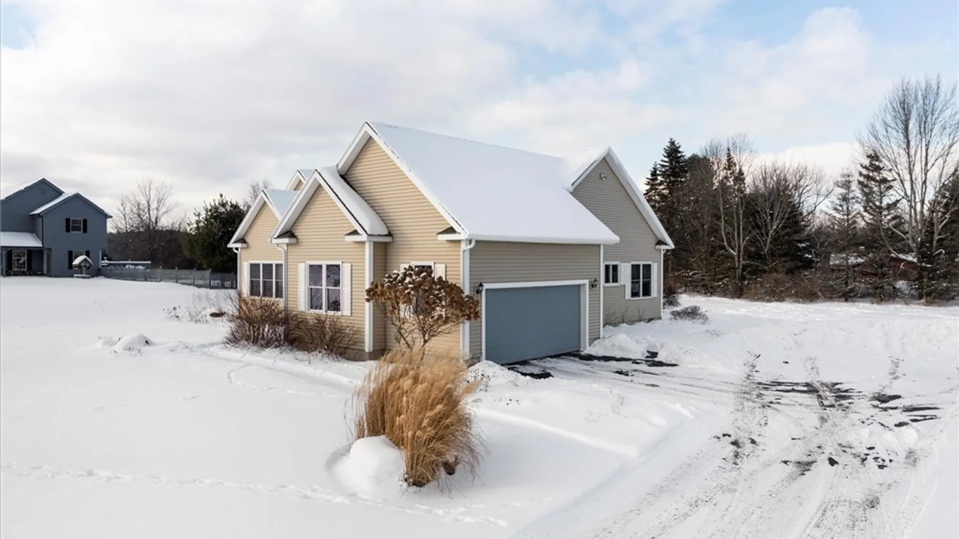 Property at 5562 Lakeview Court, Madison, NY 13346 6