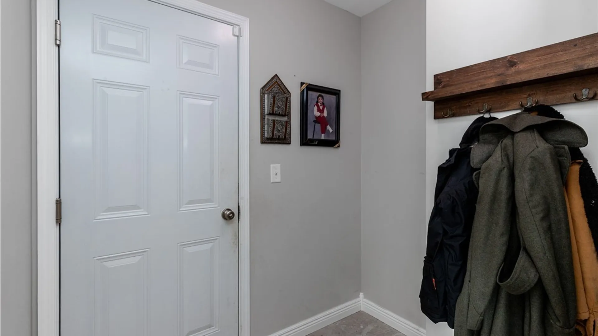 Property at 5784 Willow Creek Lane, Cambria, NY 14132 14