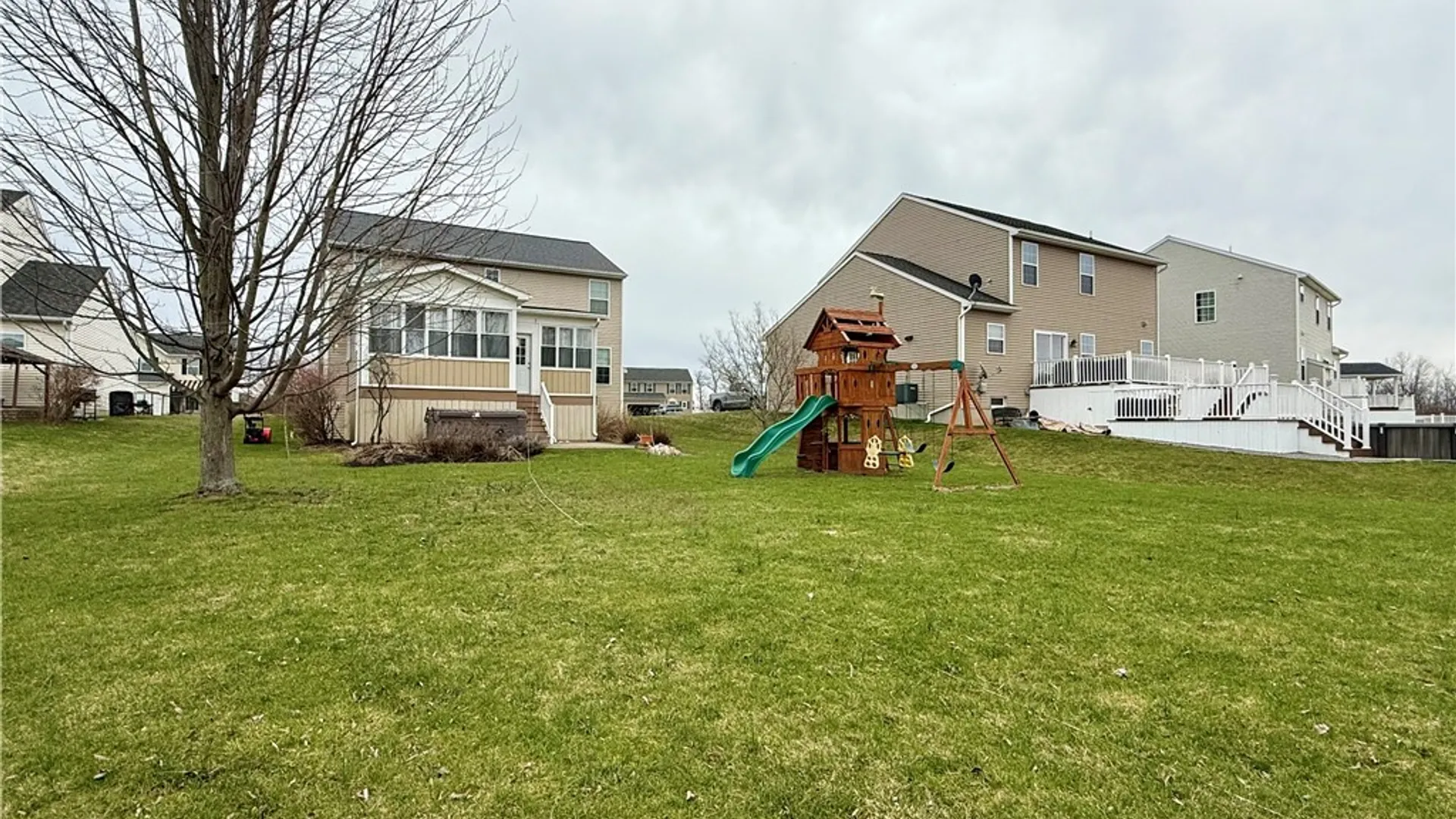 Property at 5784 Willow Creek Lane, Cambria, NY 14132 6