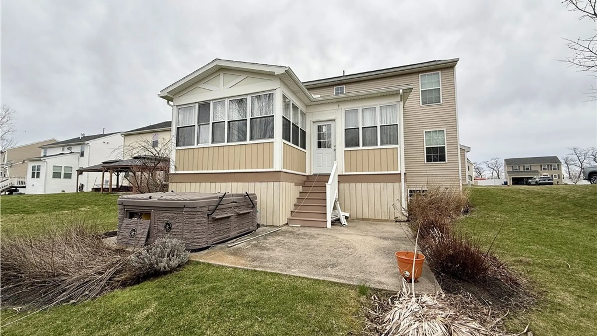 Property at 5784 Willow Creek Lane, Cambria, NY 14132 8