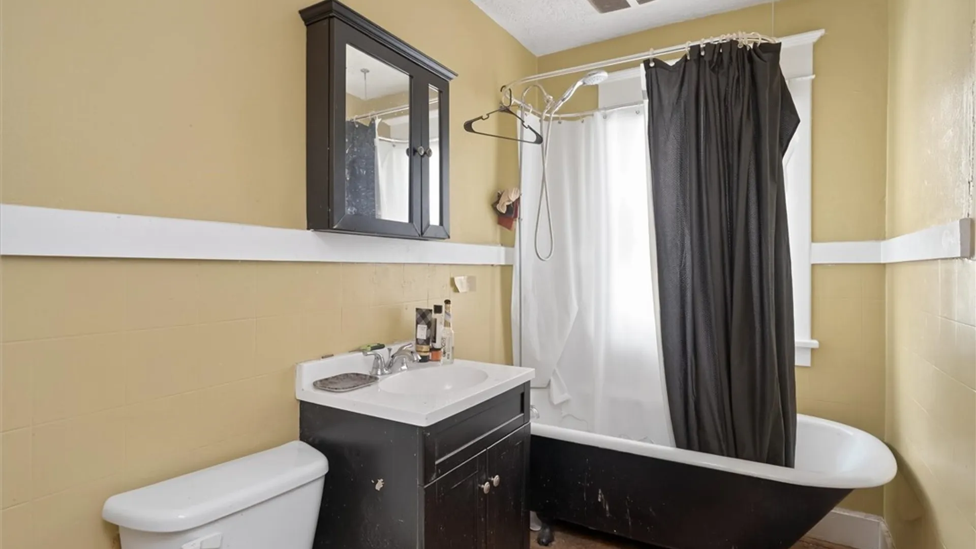 Property at 88 Gardiner Avenue, Rochester, NY 14611 24