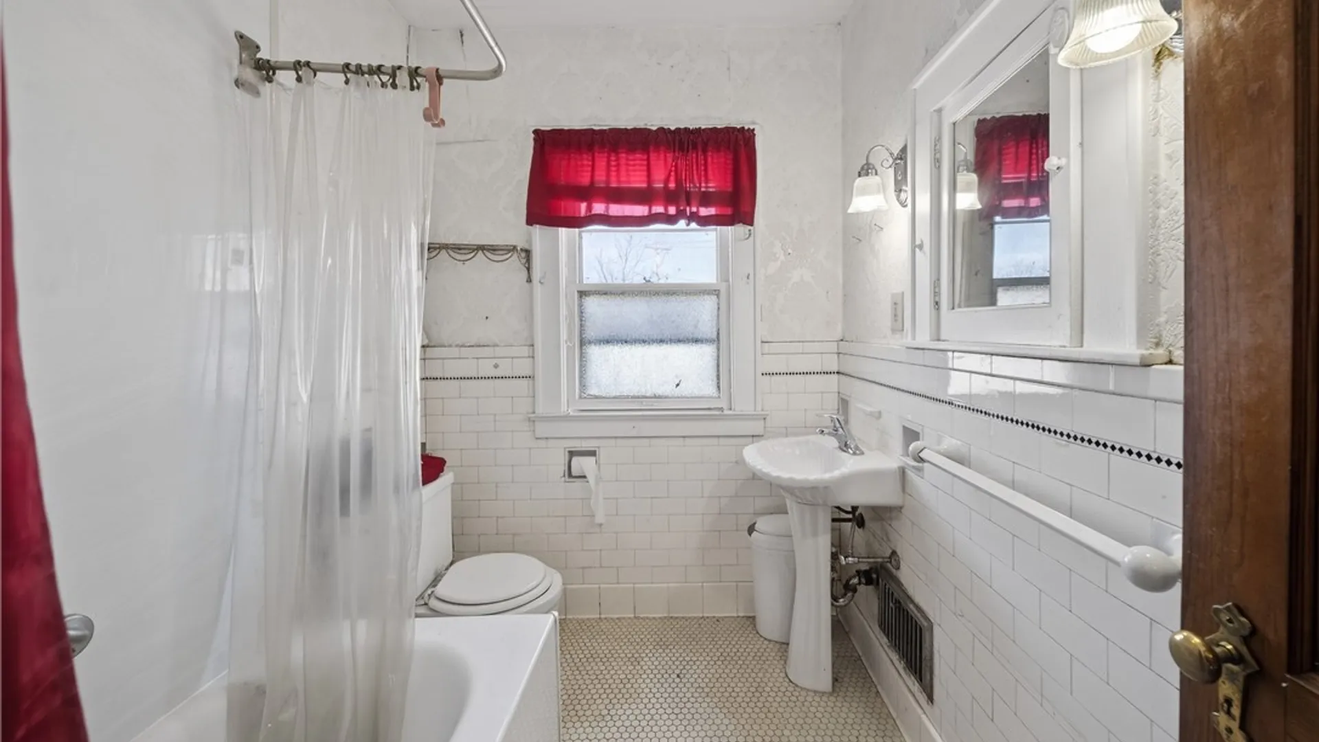 Property at 238 Midland Avenue, Syracuse, NY 13202 31