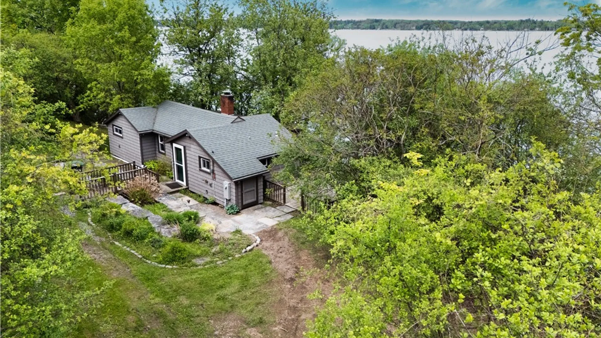 Property at 2900 Lake Road, Skaneateles, NY 13152 11