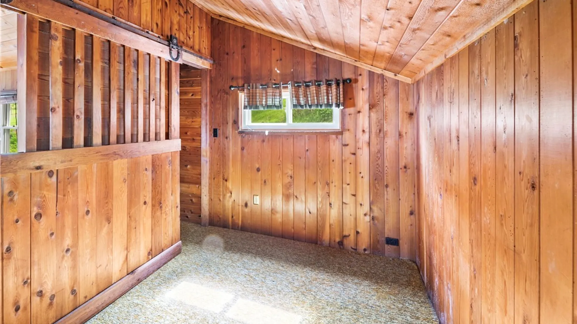 Property at 2900 Lake Road, Skaneateles, NY 13152 6