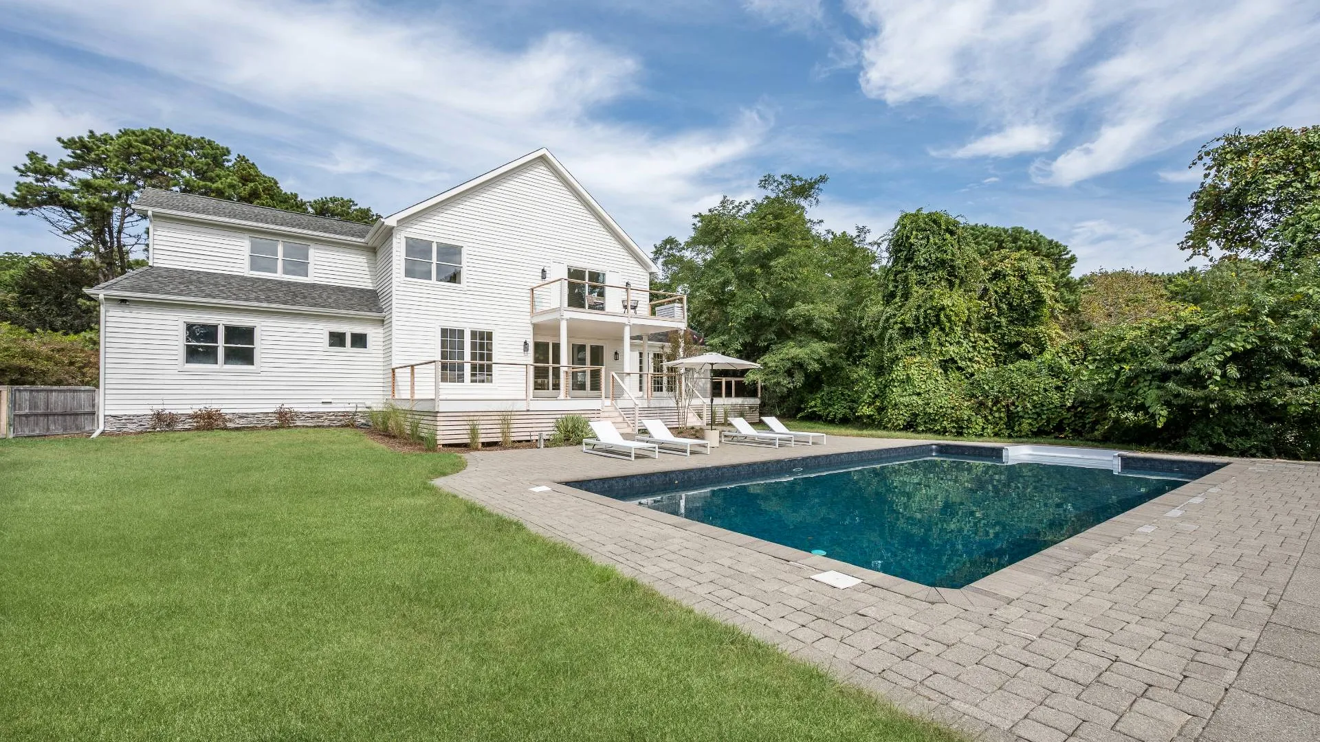 Property at 286 MONTAUK HWY, Southampton, NY 11968 15