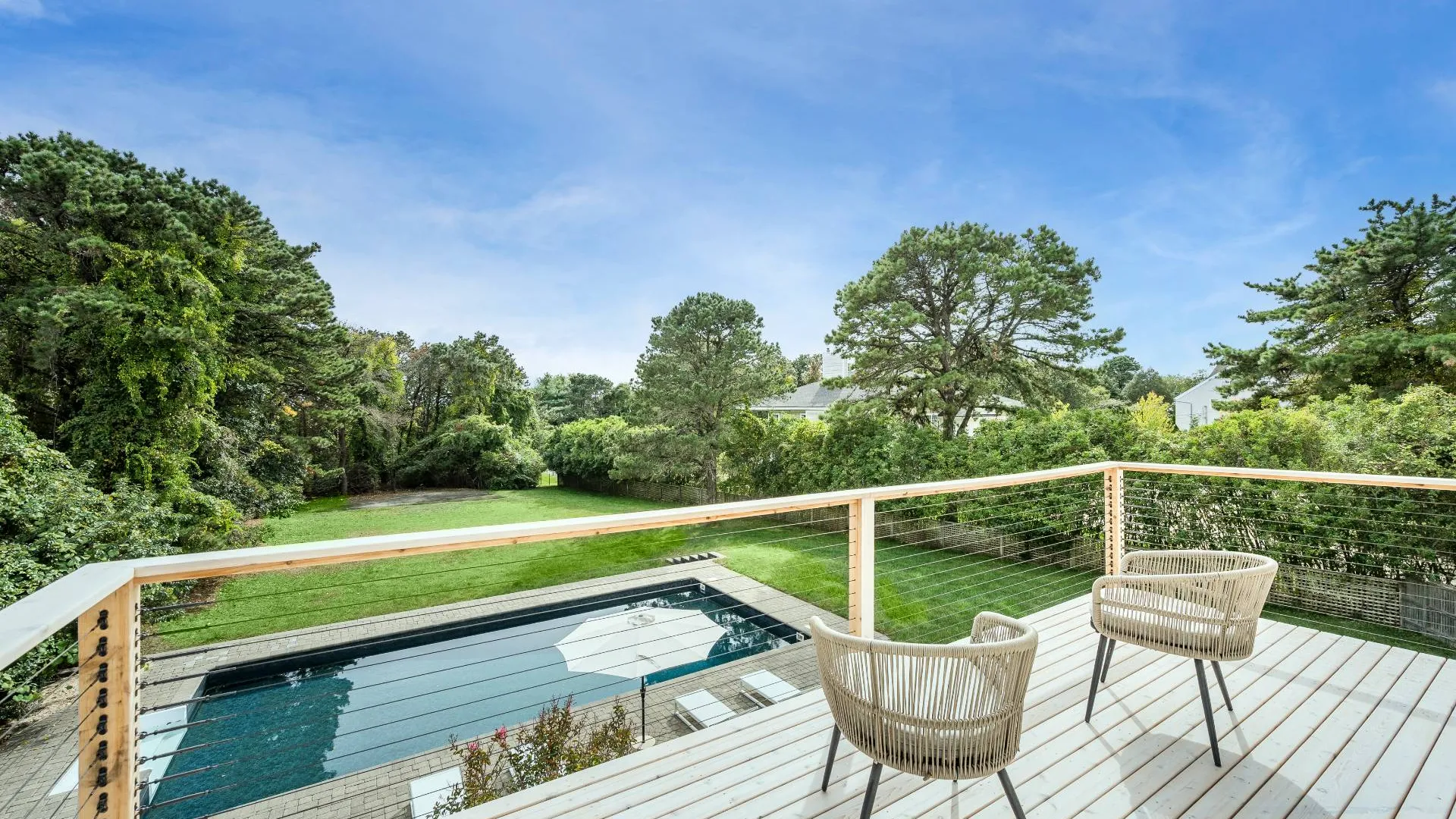 Property at 286 MONTAUK HWY, Southampton, NY 11968 16