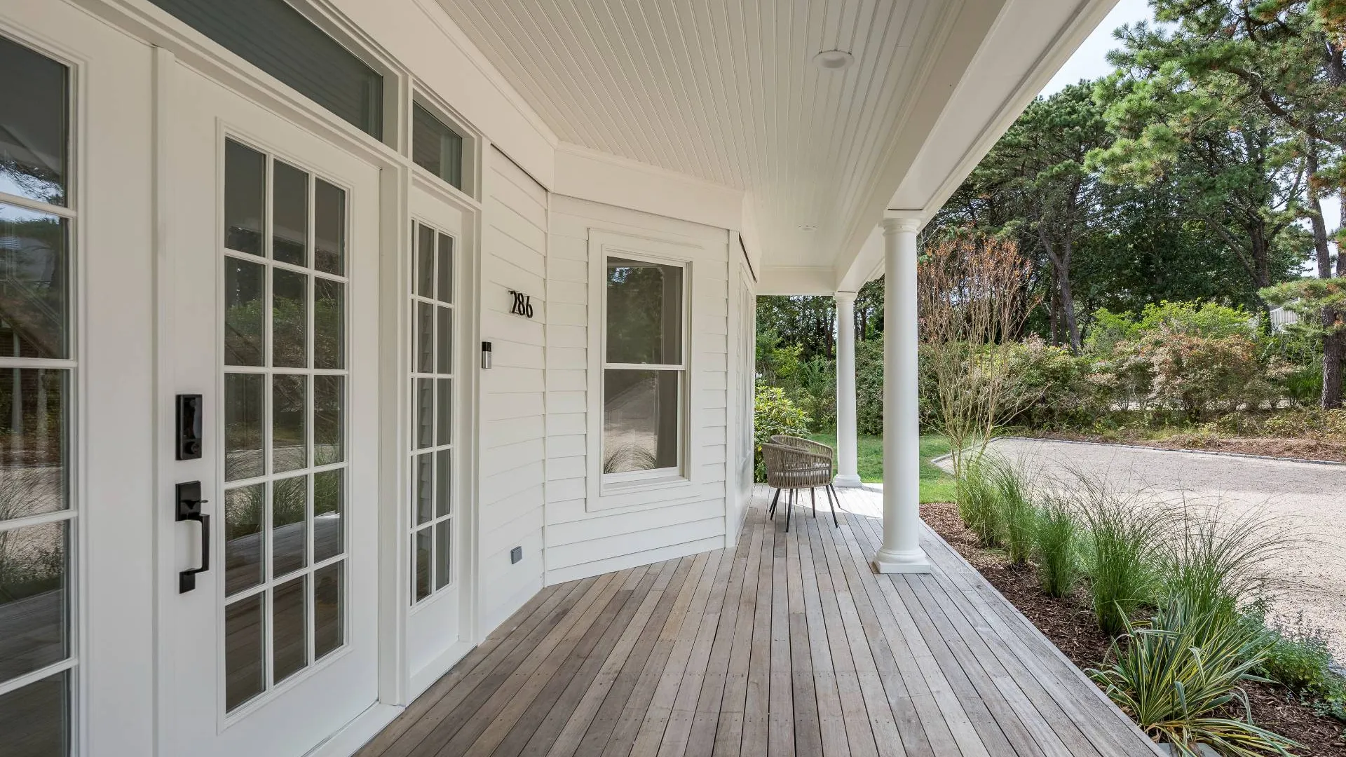 Property at 286 MONTAUK HWY, Southampton, NY 11968 29