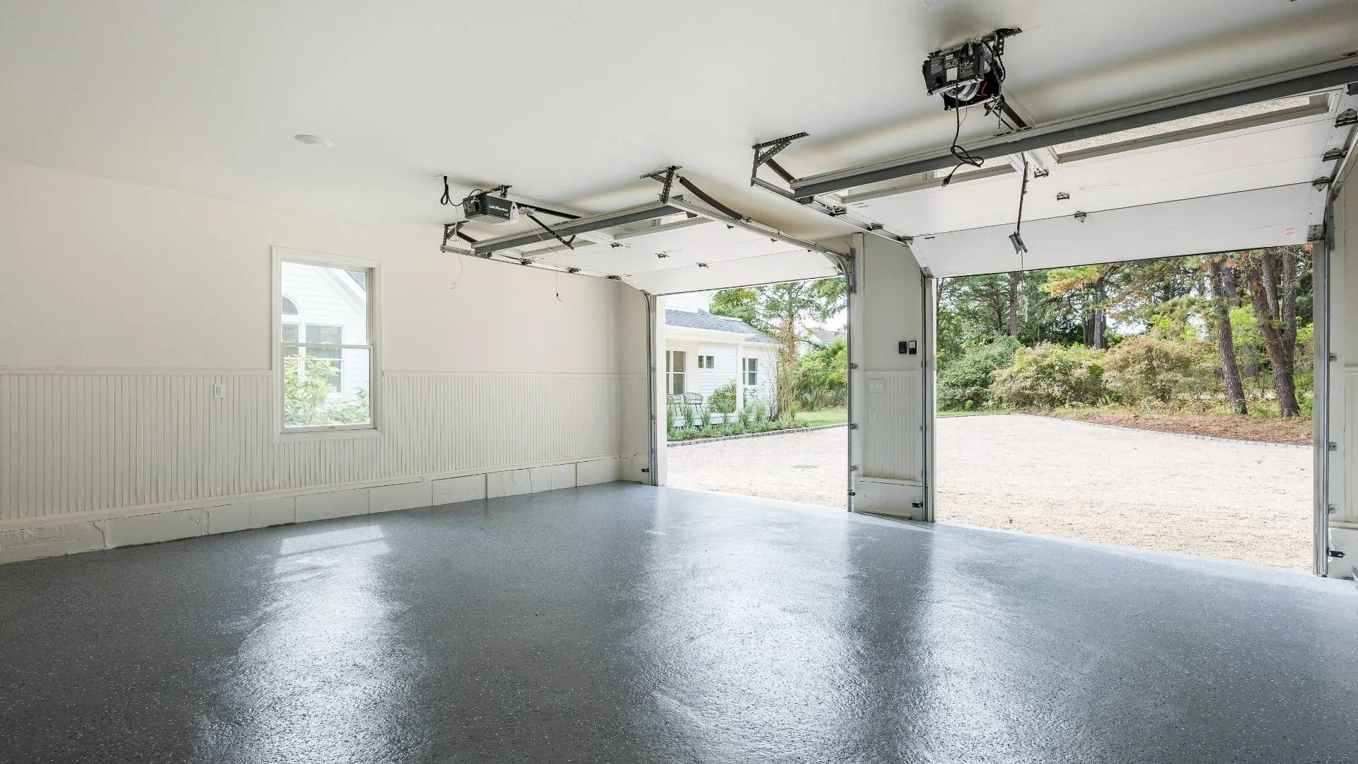 Property at 286 MONTAUK HWY, Southampton, NY 11968 30