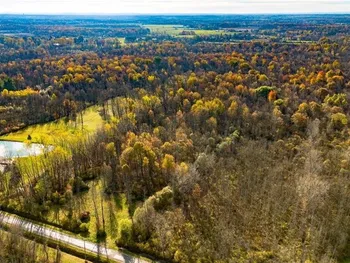 10525 Cedar Road, Clarence, NY 14032