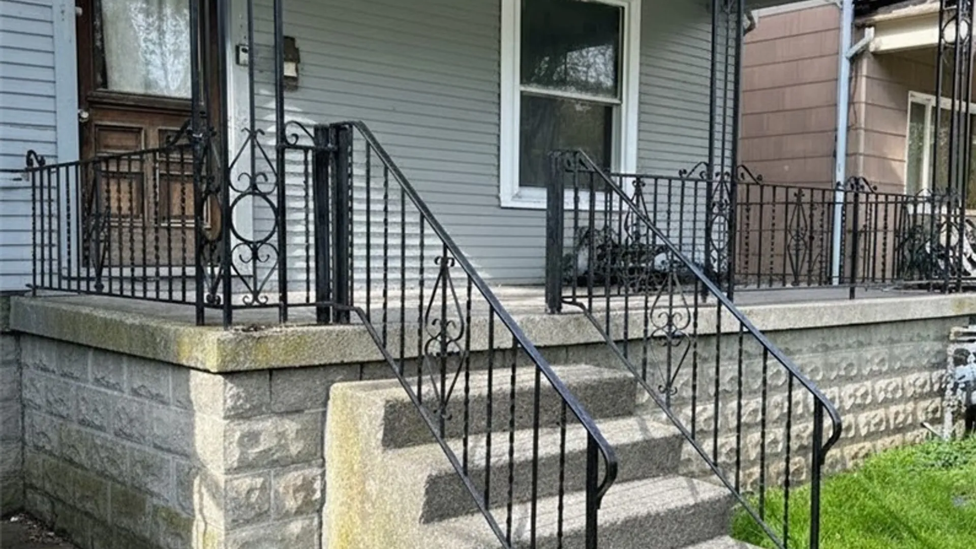 Property at 262 Breckenridge Street, Buffalo, NY 14213 2