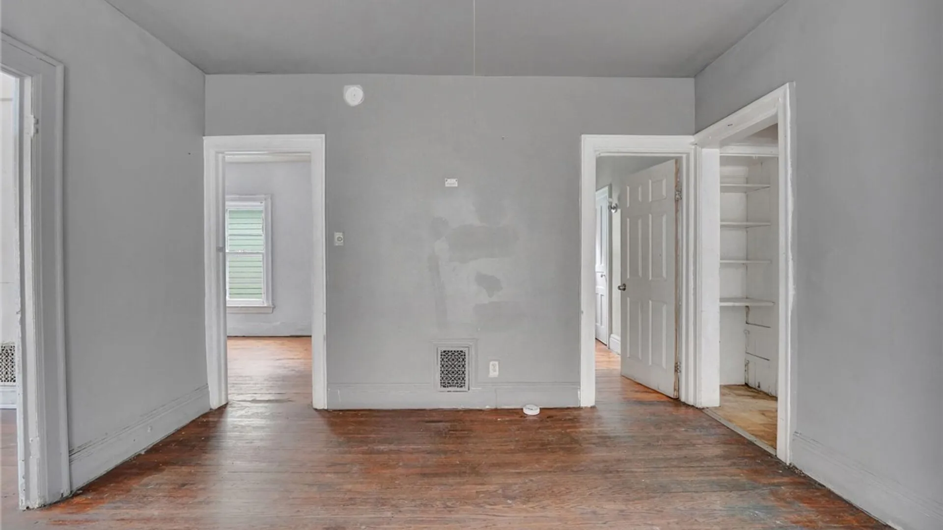 Property at 262 Breckenridge Street, Buffalo, NY 14213 25