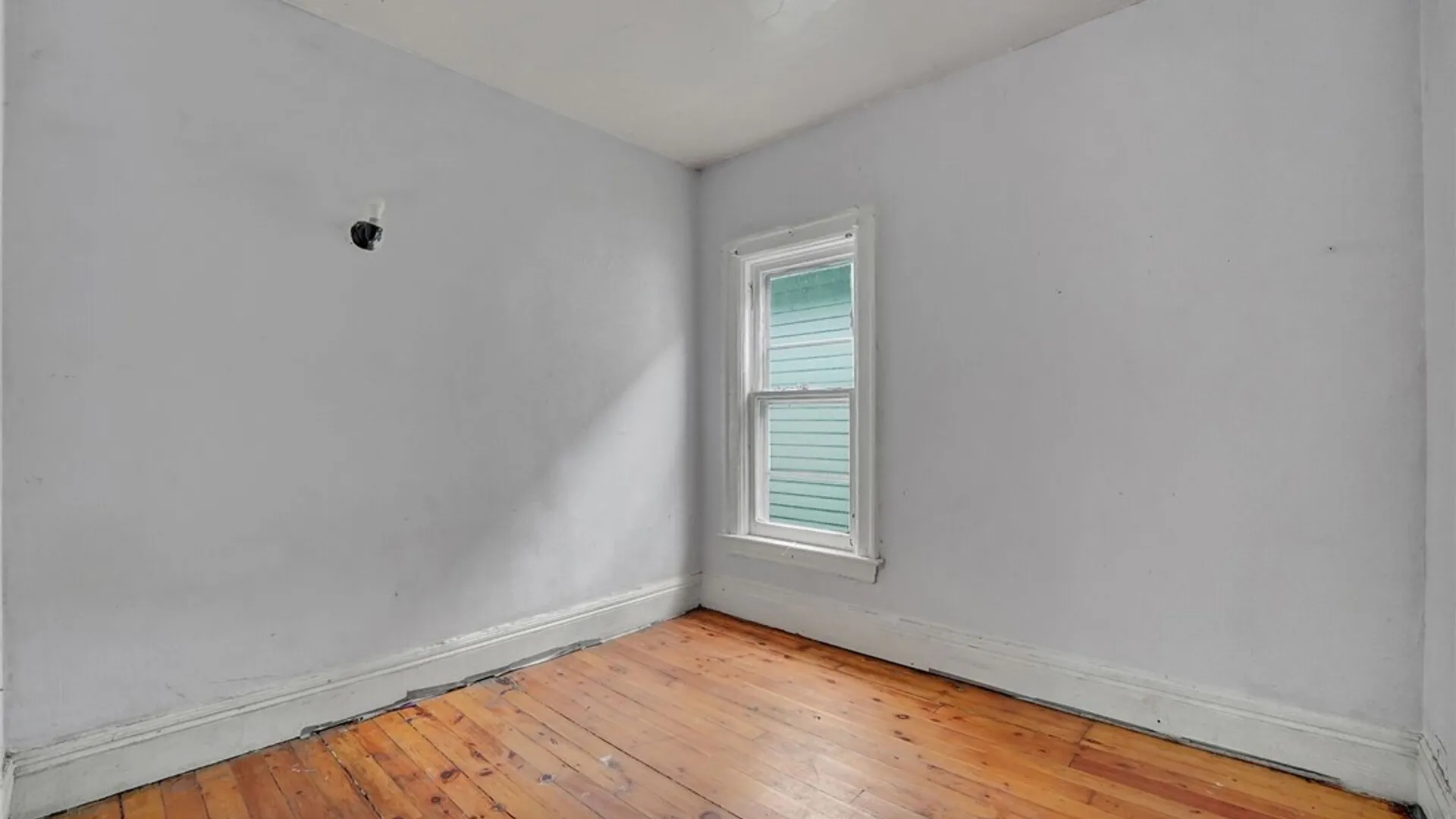 Property at 262 Breckenridge Street, Buffalo, NY 14213 26