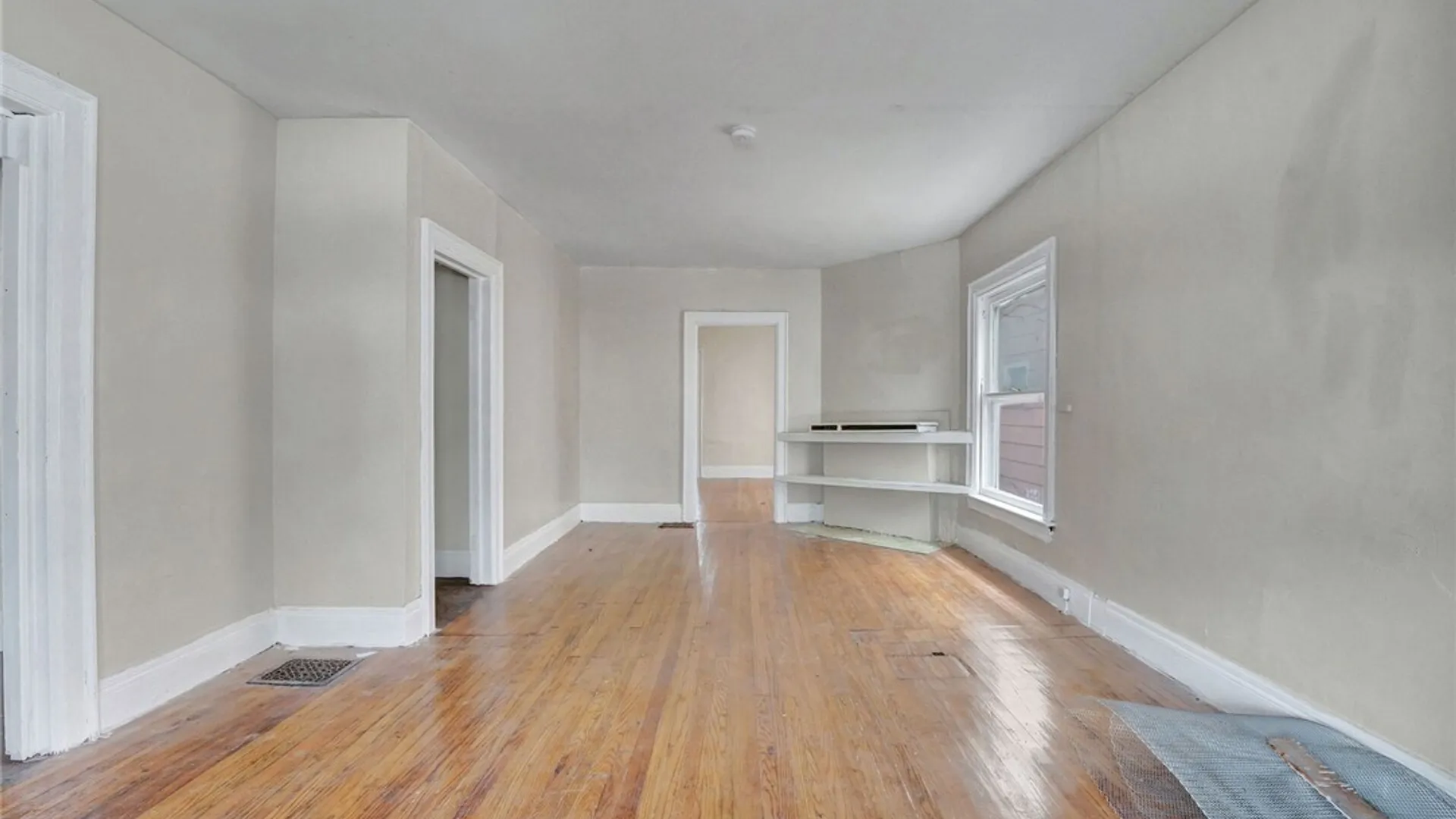 Property at 262 Breckenridge Street, Buffalo, NY 14213 7