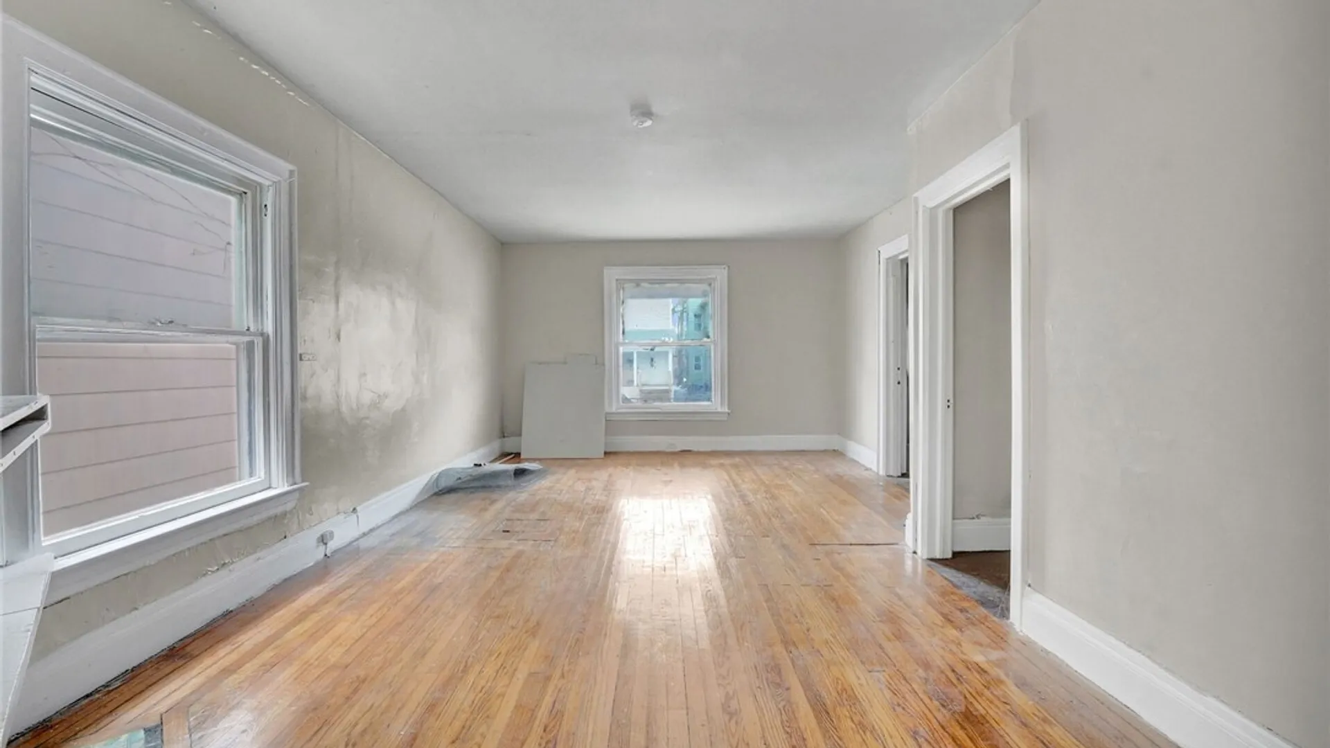Property at 262 Breckenridge Street, Buffalo, NY 14213 8