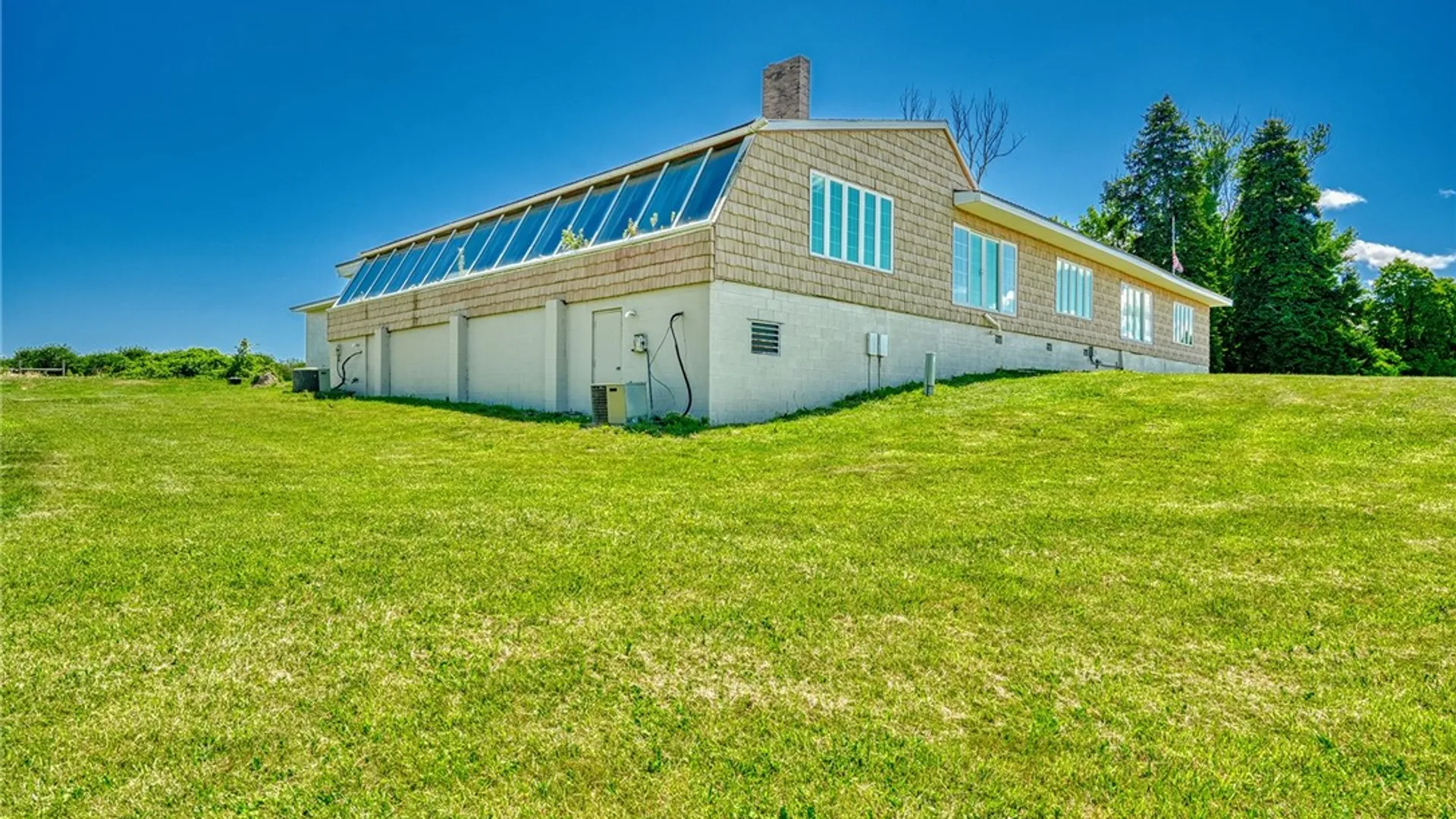 Property at 6007 Lake Road, Sodus, NY 14551 4