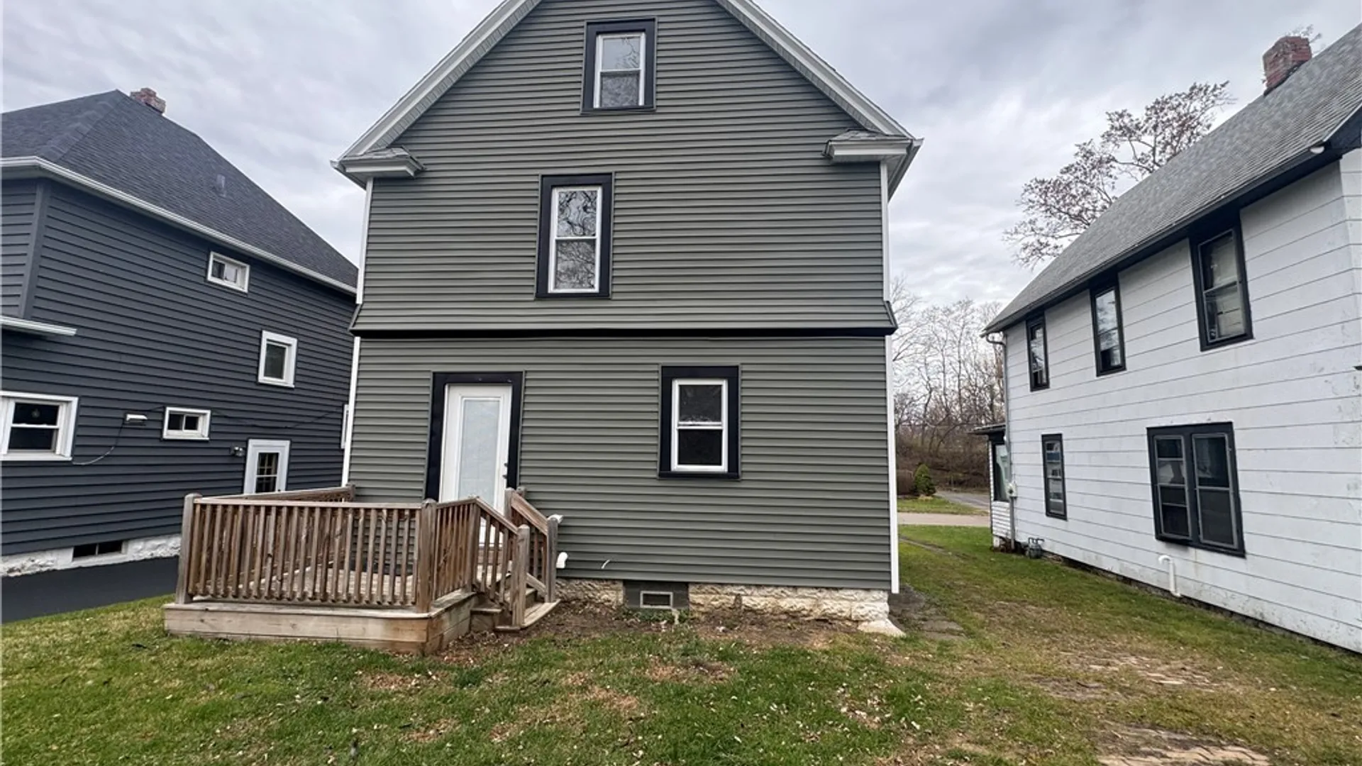 Property at 31 Howard Avenue, Dunkirk, NY 14048 3