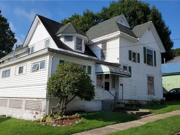 23 Waverly Street, New Albion, NY 14719