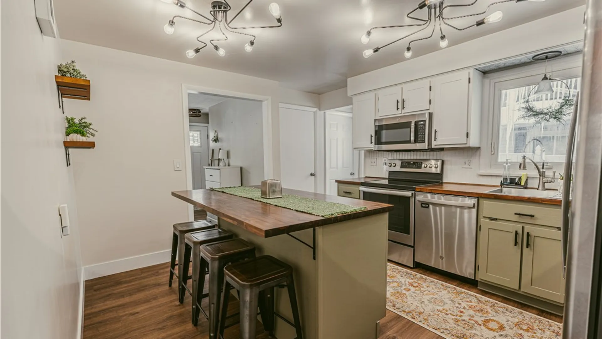 Property at 25 Walnut Park, Irondequoit, NY 14622 5