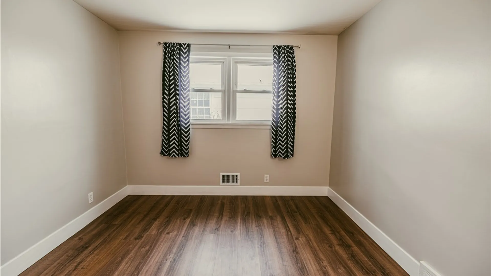 Property at 25 Walnut Park, Irondequoit, NY 14622 7