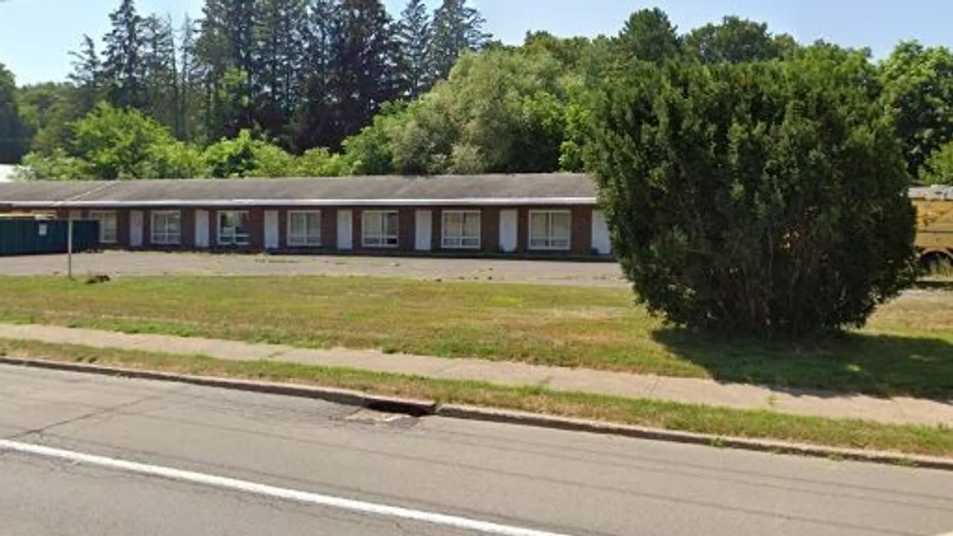 Property at 901 Holly Drive, Fulton, NY 13069 2