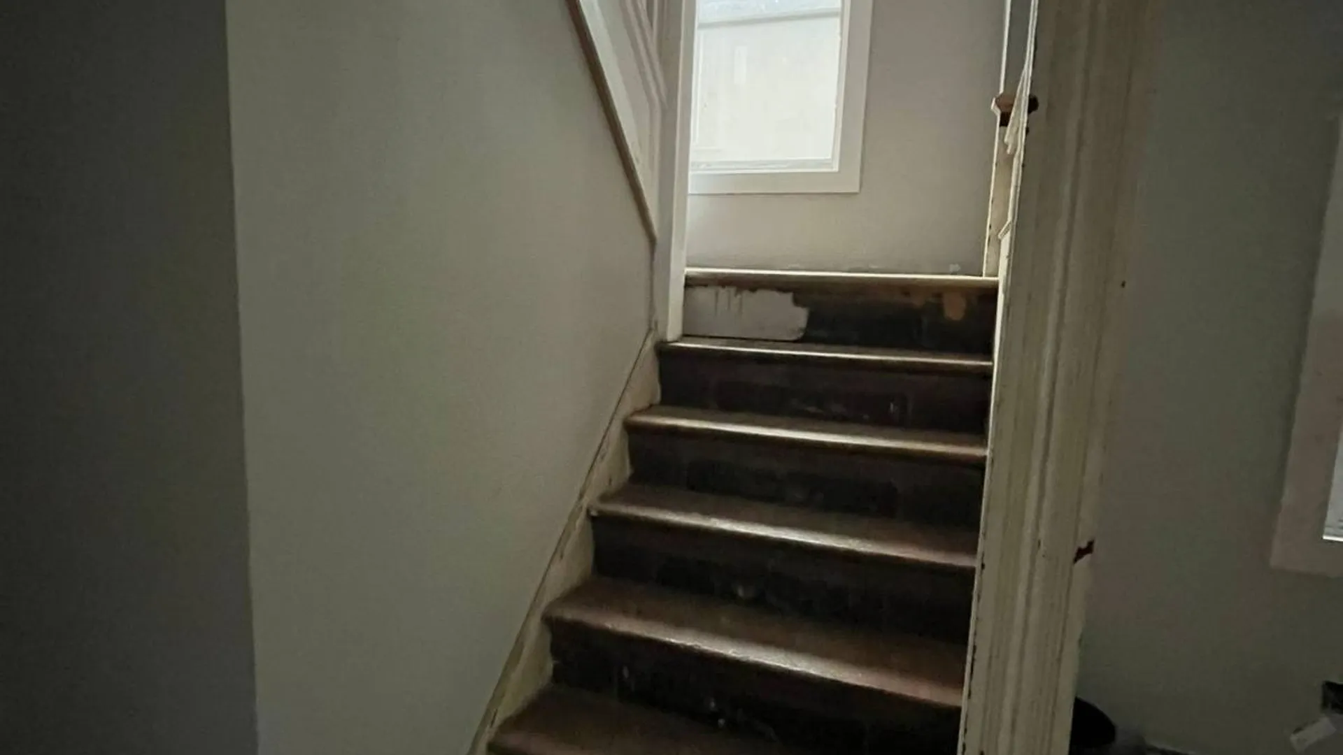 Property at 137-26 224th St, Laurelton, NY 11413 3
