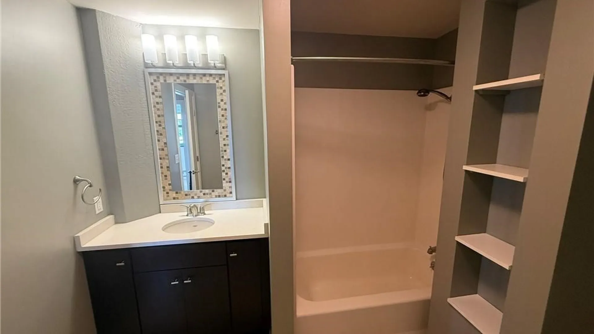 Property at 2917 Main Street, Buffalo, NY 14214 16