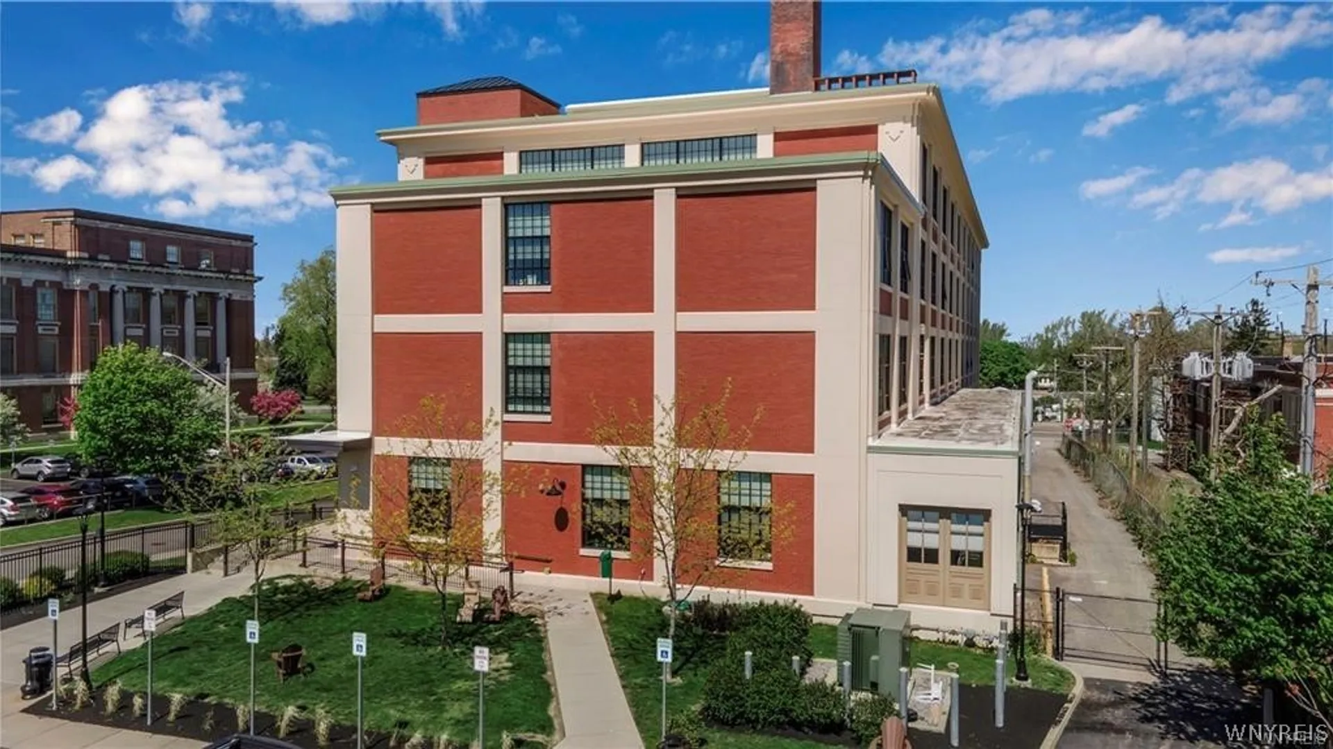 Property at 2917 Main Street, Buffalo, NY 14214 19