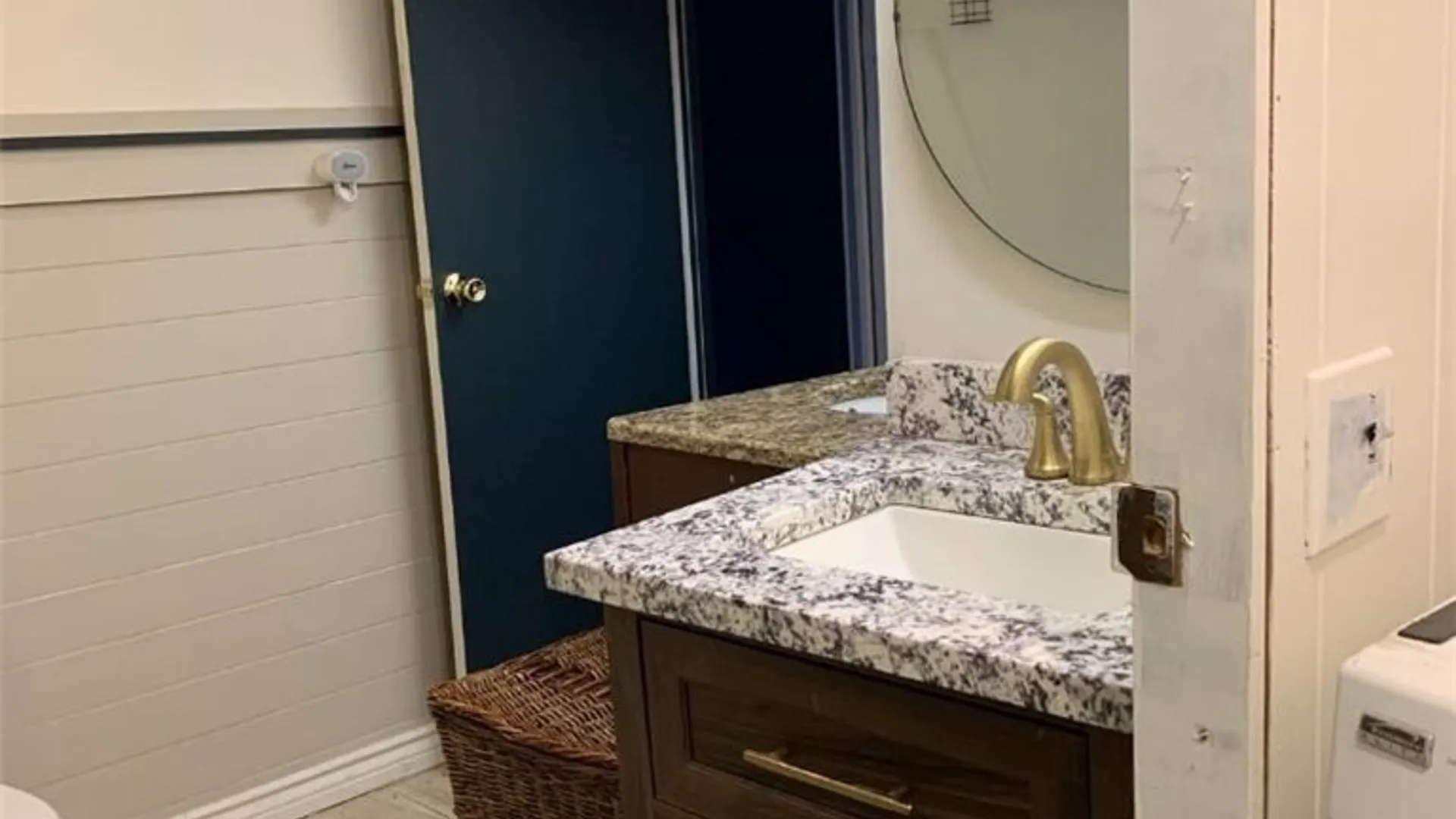 Property at 6 Highridge, Hamburg, NY 14075 9