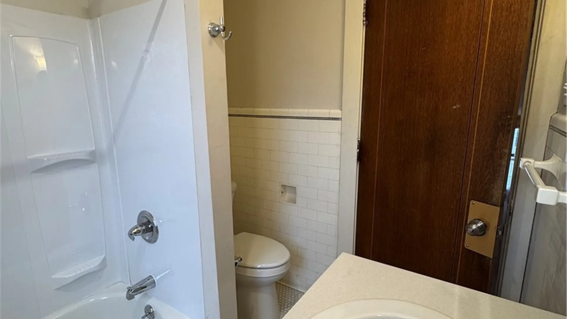 Property at 121 Humboldt Parkway, Buffalo, NY 14214 9