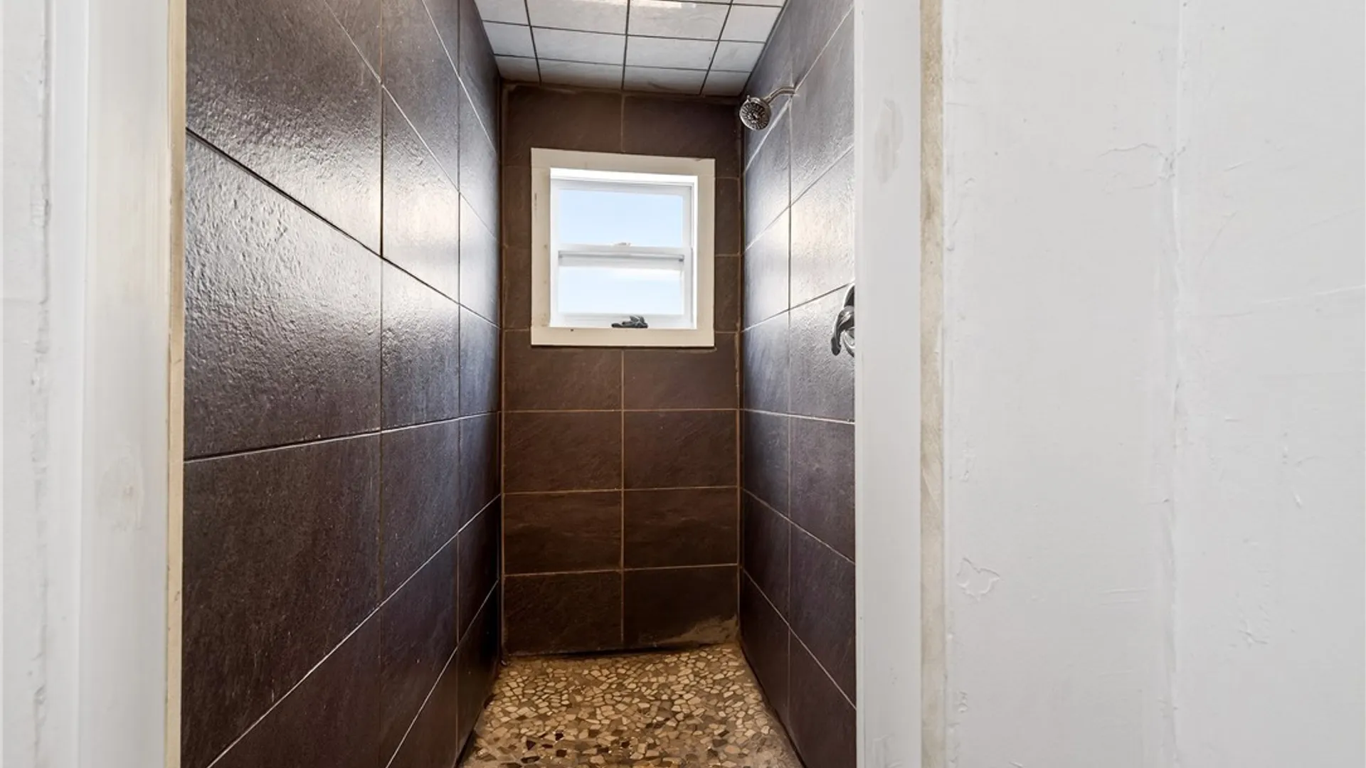 Property at 829 Fillmore Avenue, Buffalo, NY 14212 14