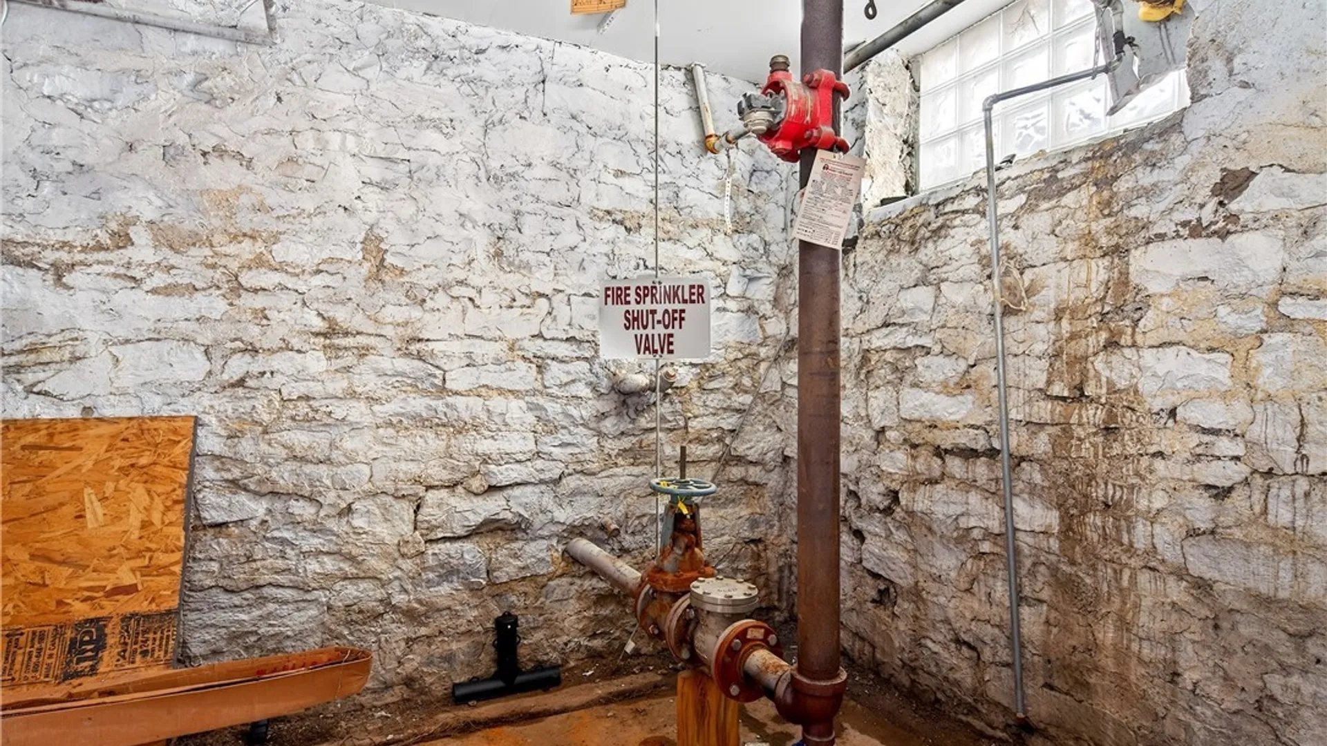 Property at 829 Fillmore Avenue, Buffalo, NY 14212 18