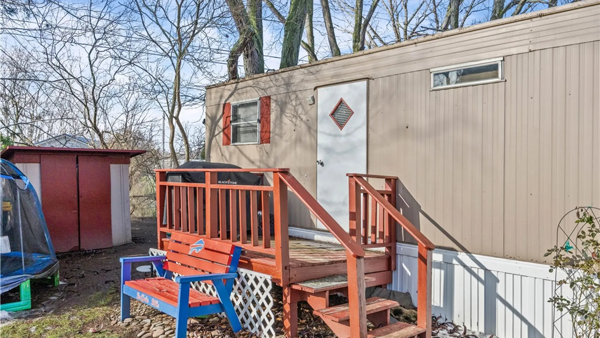 Property at 3902 lockport olcott rd, Lockport City, NY 14094 6