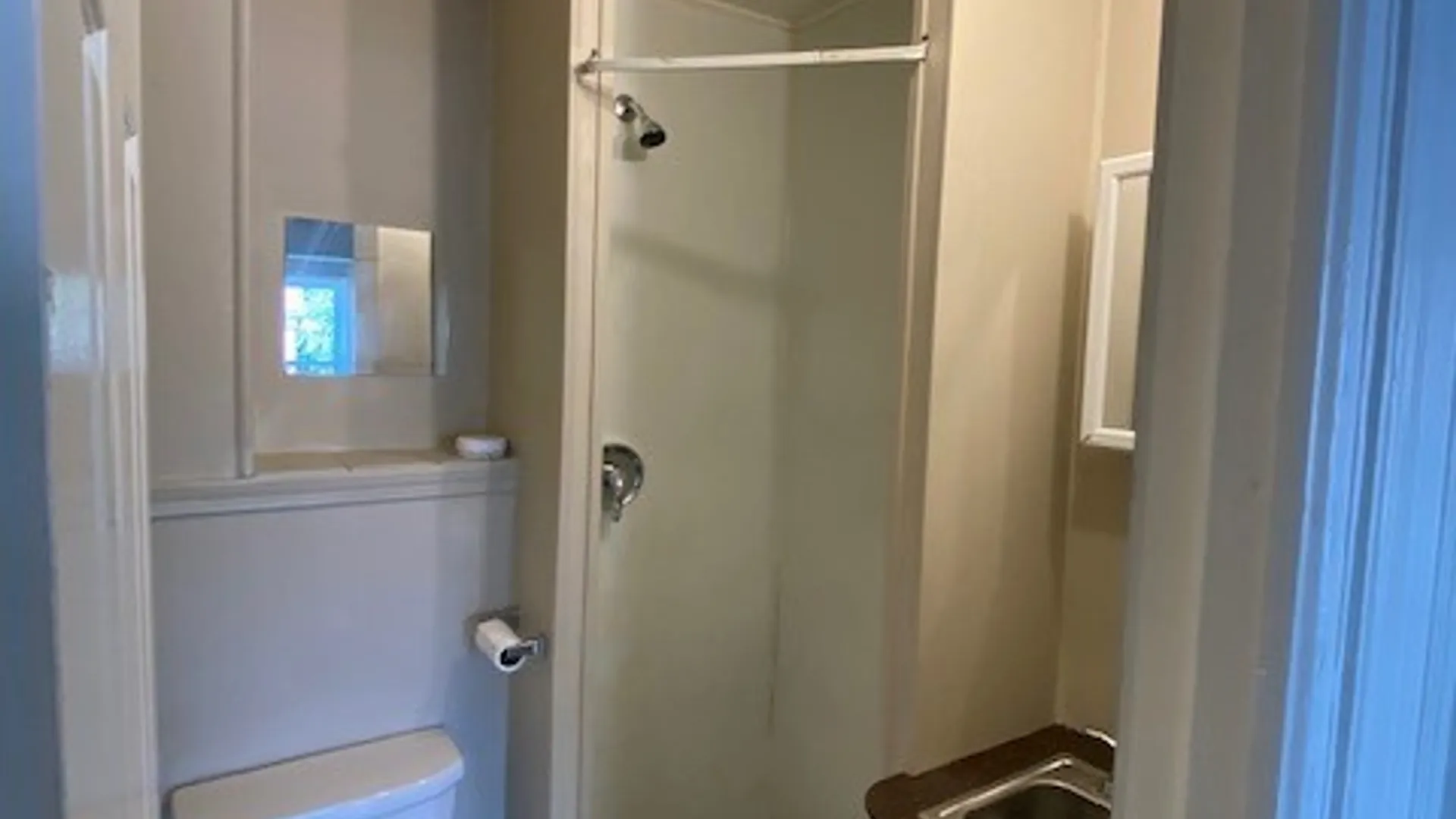 Property at 340 Elmwood Avenue, Buffalo, NY 14222 17