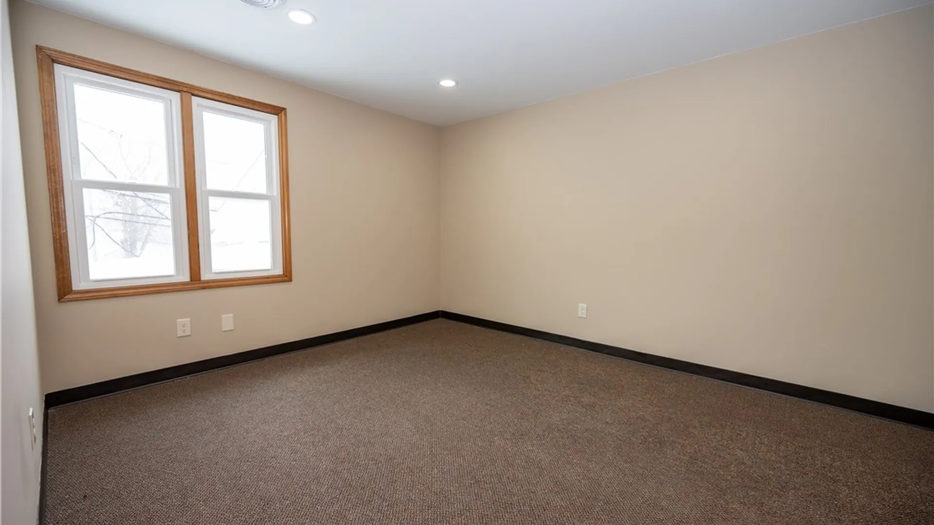 Property at 2195 Sheridan, Suite 203 Drive, Tonawanda, NY 14223 10