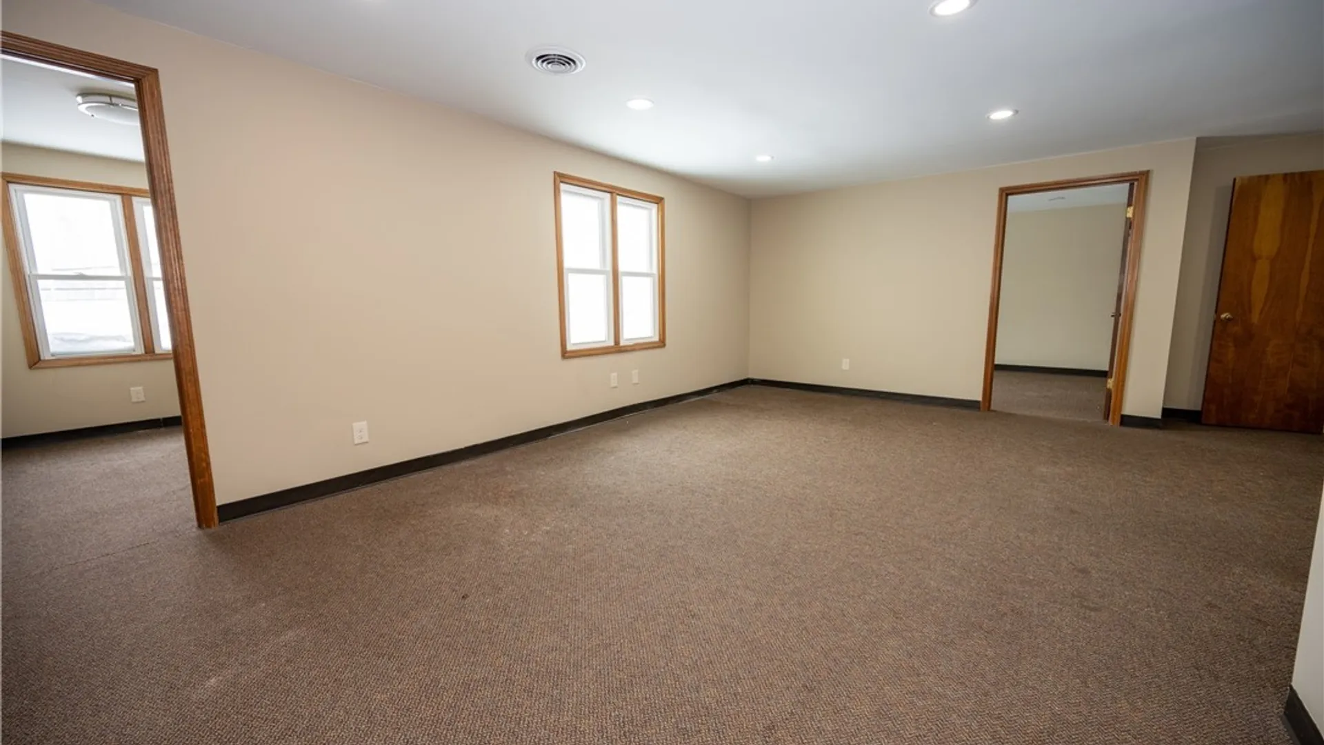 Property at 2195 Sheridan, Suite 203 Drive, Tonawanda, NY 14223 3