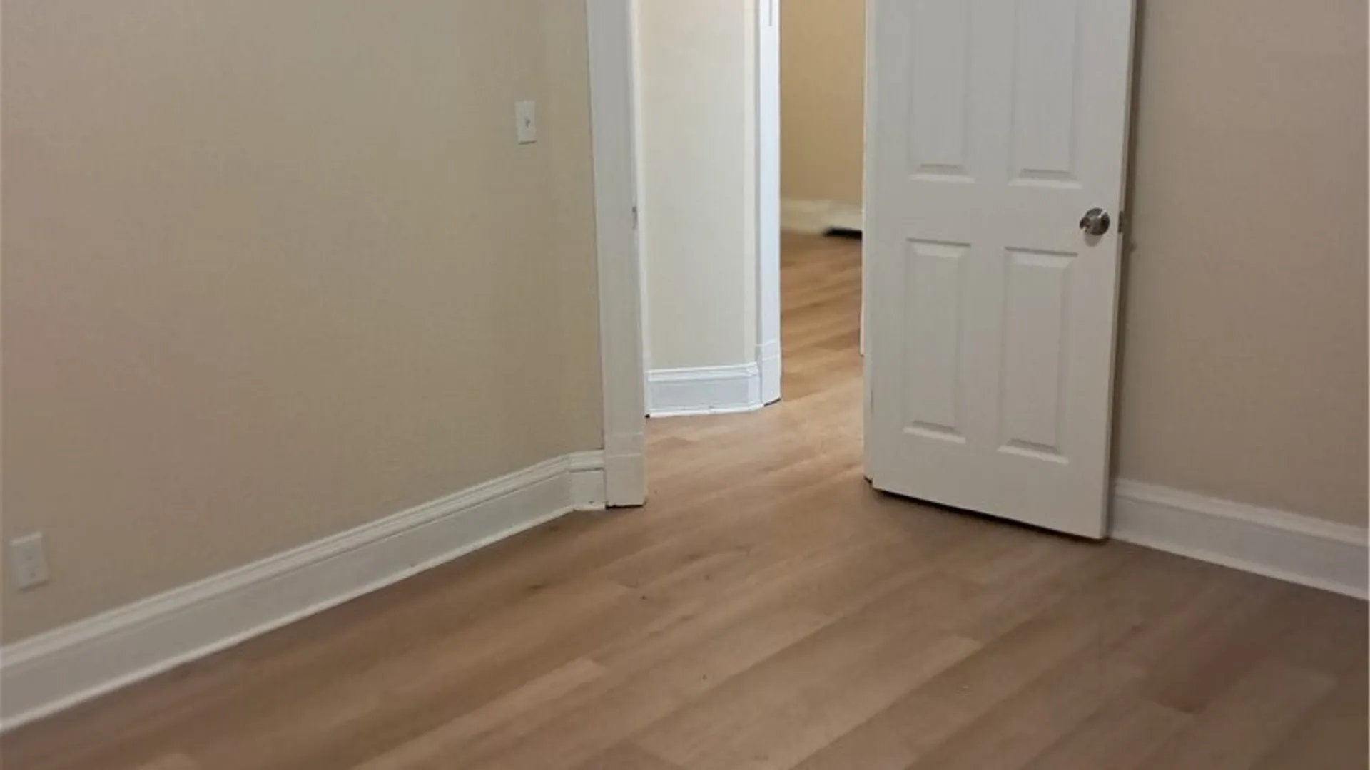 Property at 548 10th Street, Niagara Falls, NY 14301 15