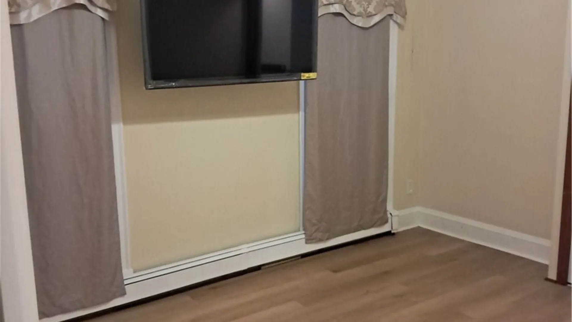 Property at 548 10th Street, Niagara Falls, NY 14301 18