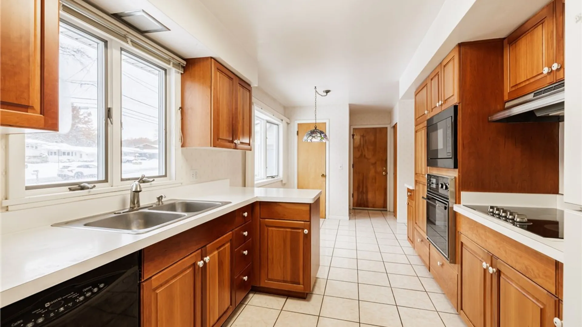 Property at 254 Parkview Drive, Penfield, NY 14625 18