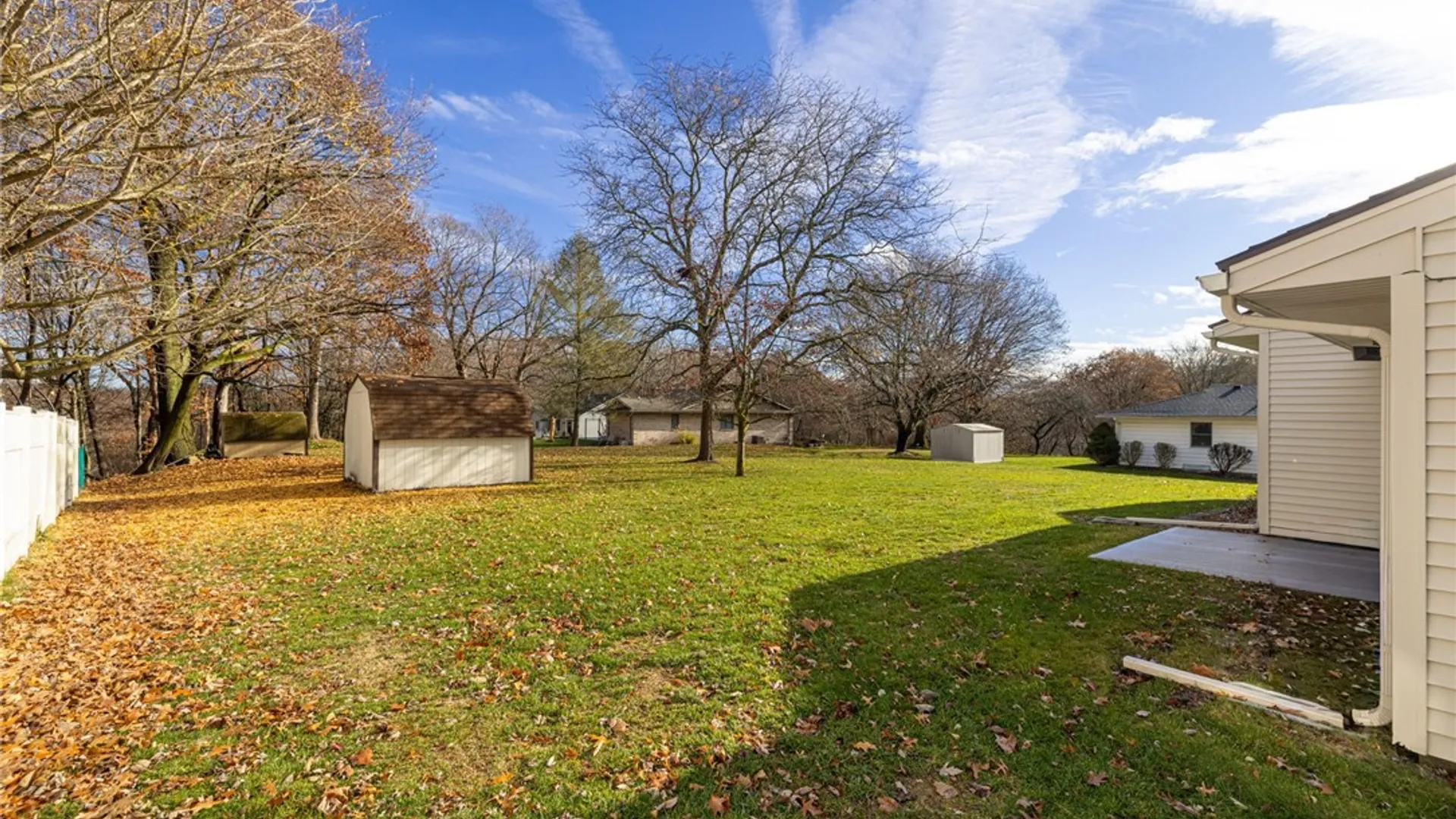 Property at 254 Parkview Drive, Penfield, NY 14625 4