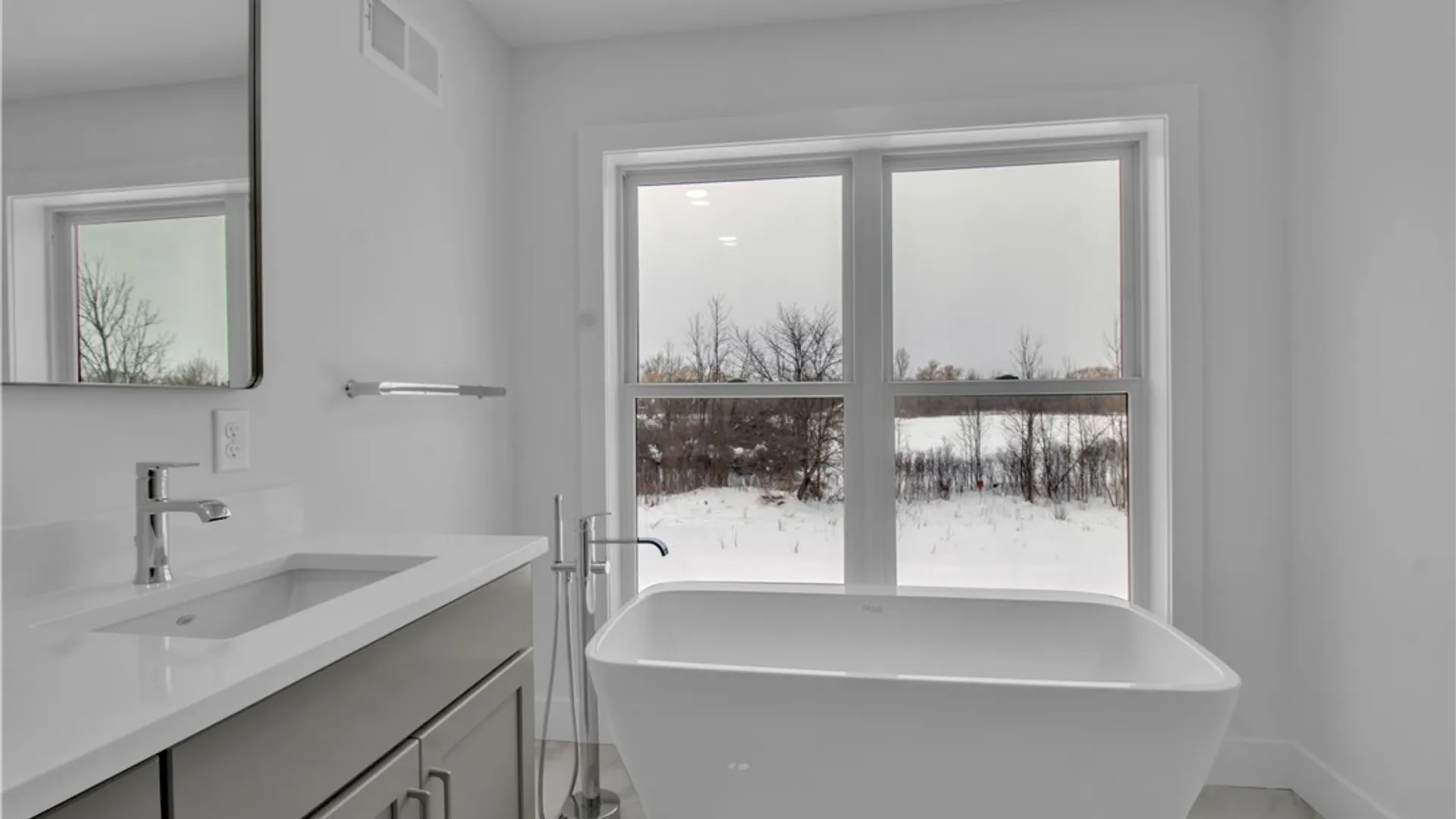 Property at 3849 Mapleton Road, Wheatfield, NY 14120 40