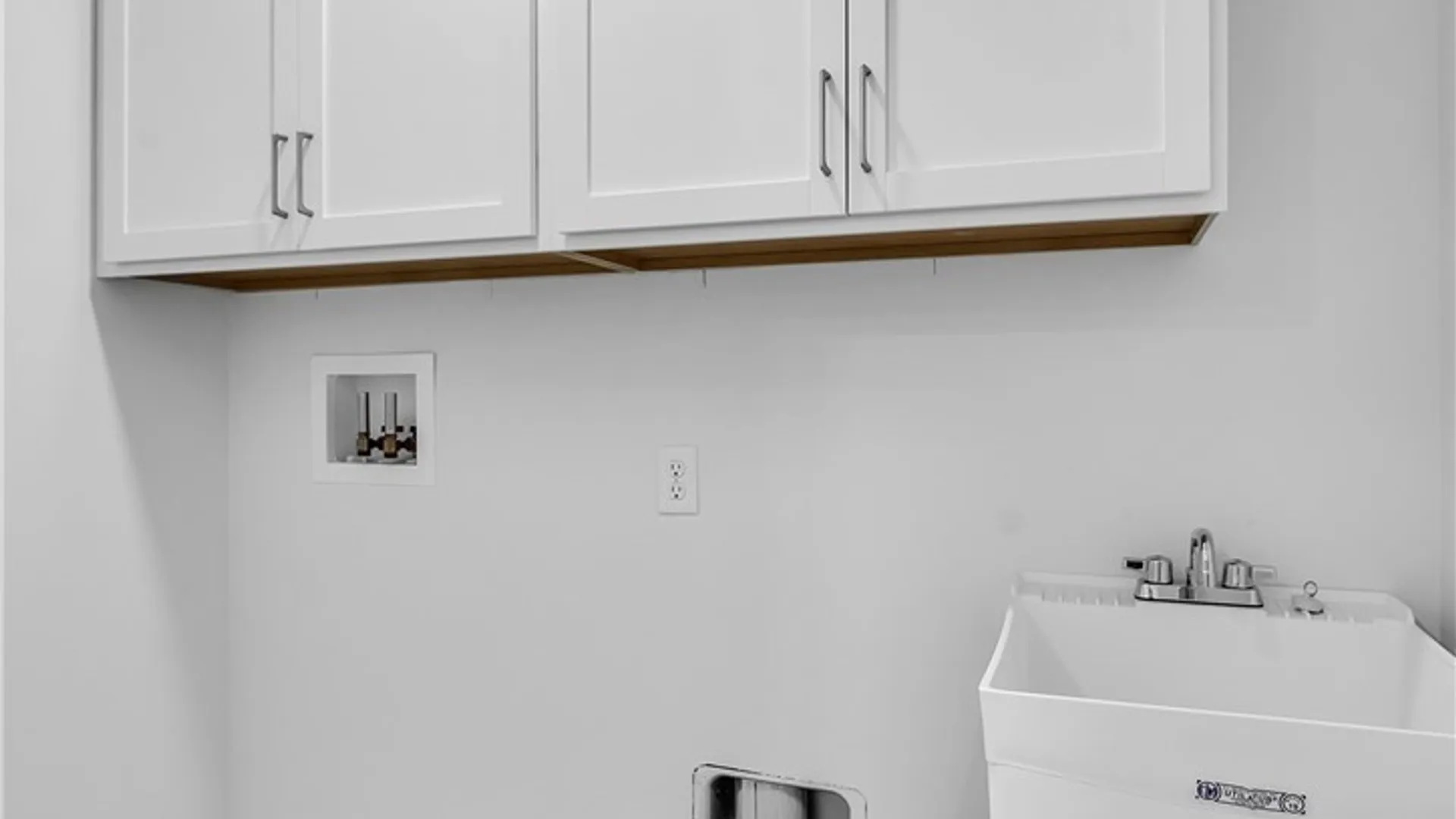 Property at 3849 Mapleton Road, Wheatfield, NY 14120 49