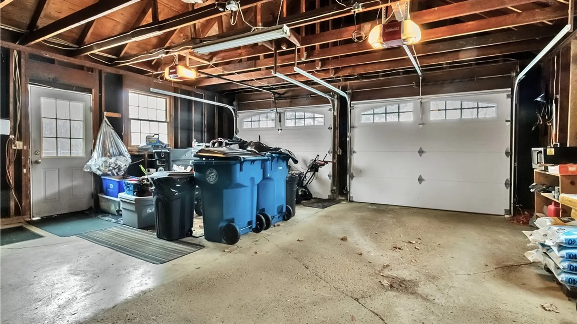 Property at 1330 Sturgeon Point Road, Evans, NY 14047 30