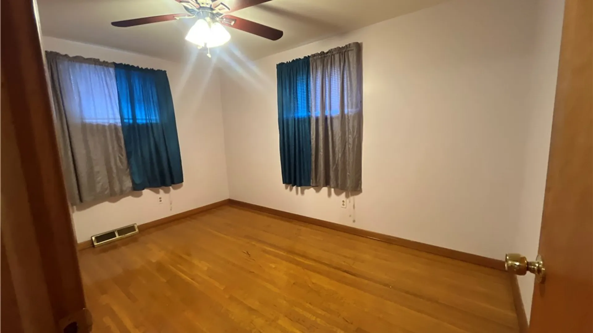 Property at 138 Cleveland Avenue, Lackawanna, NY 14218 26