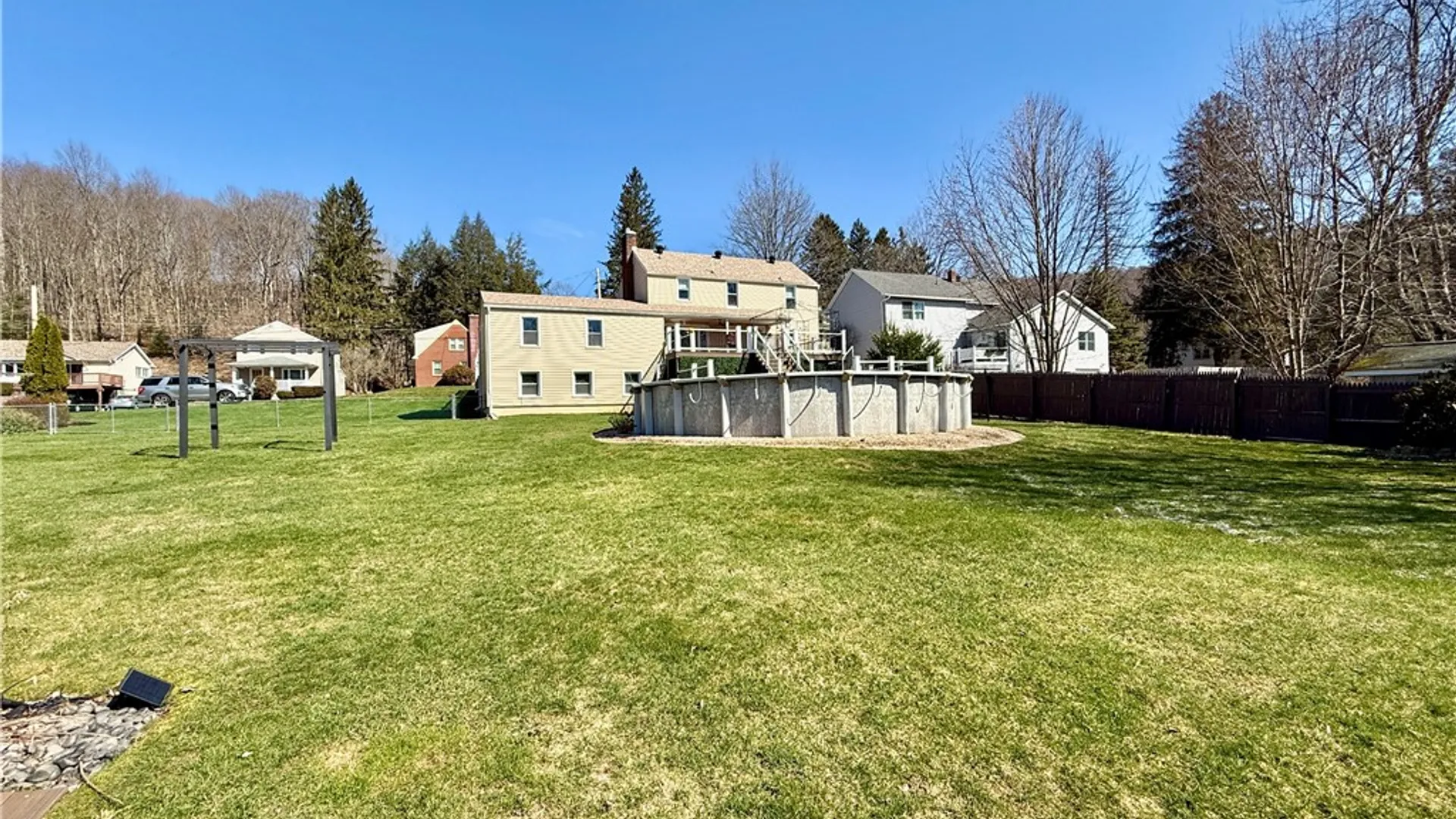 Property at 21 Fiske Avenue, Bradford Town, PA 16701 2