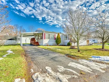 Property at 544 Rockview Drive, Clarendon, NY 14470