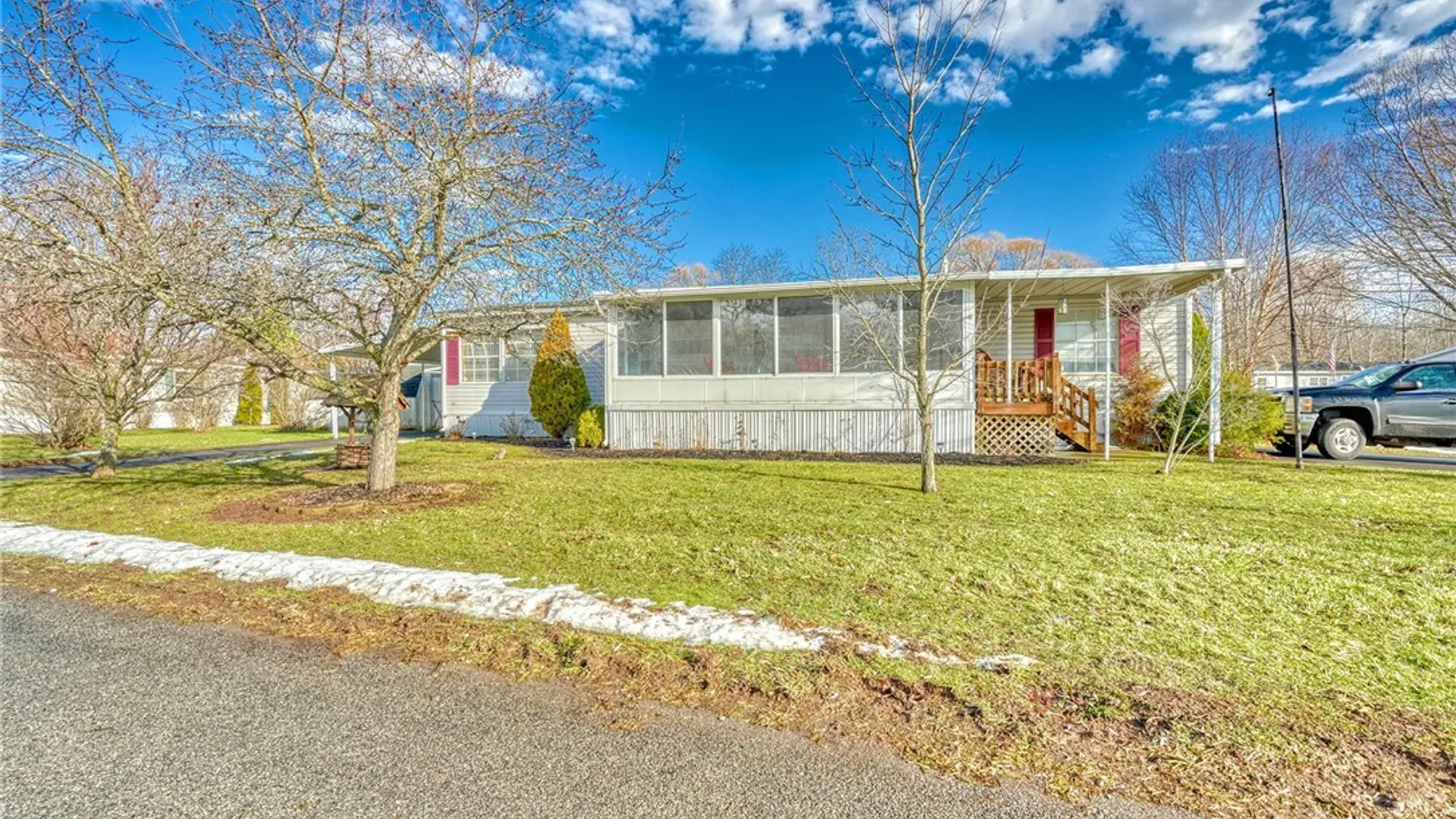 Property at 544 Rockview Drive, Clarendon, NY 14470 3