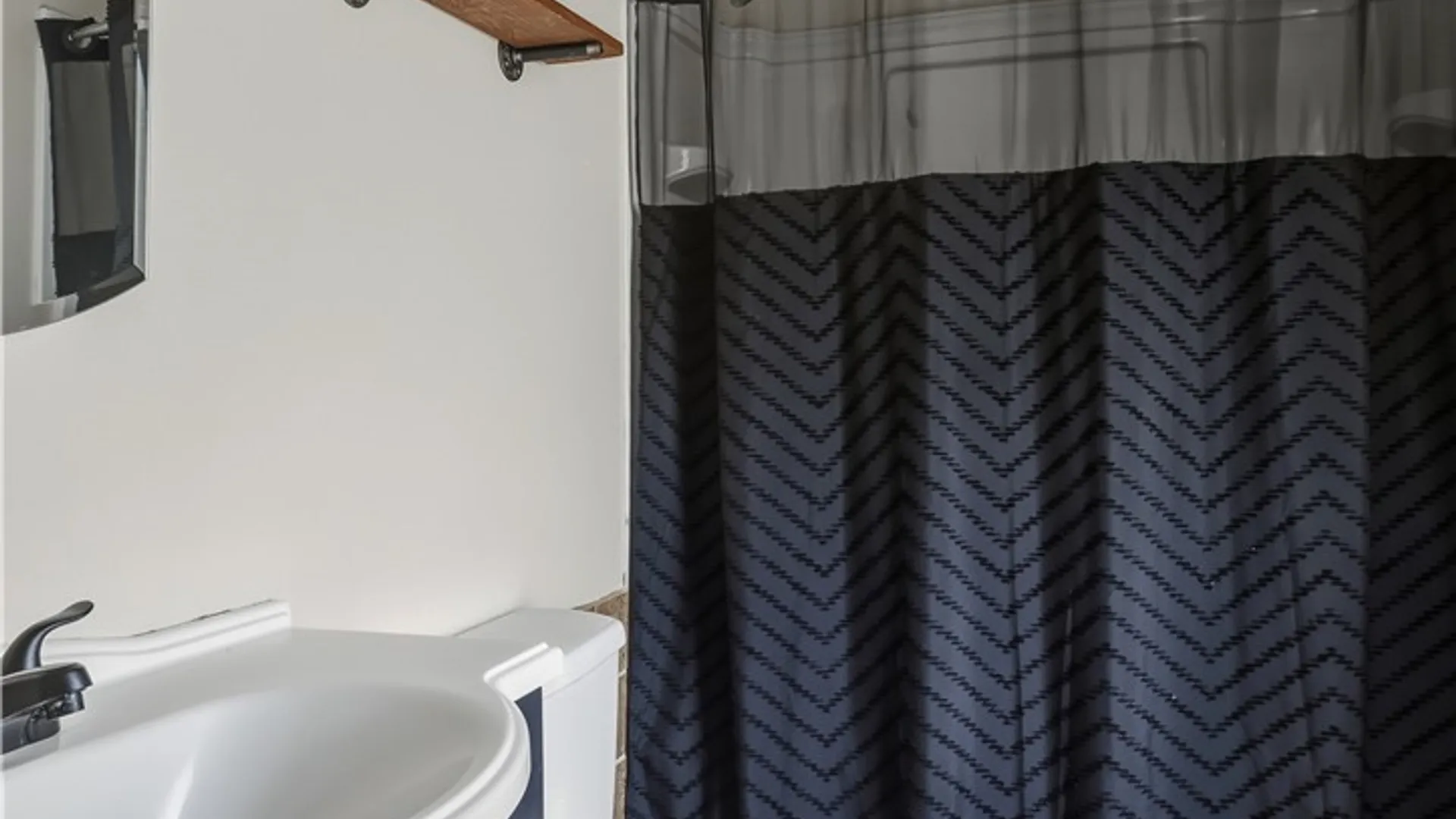 Property at 1888 Grand Central Avenue, Horseheads, NY 14845 15