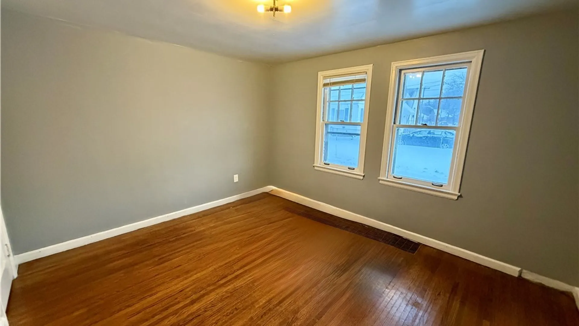 Property at 1239 Military Road, Niagara Falls, NY 14304 11