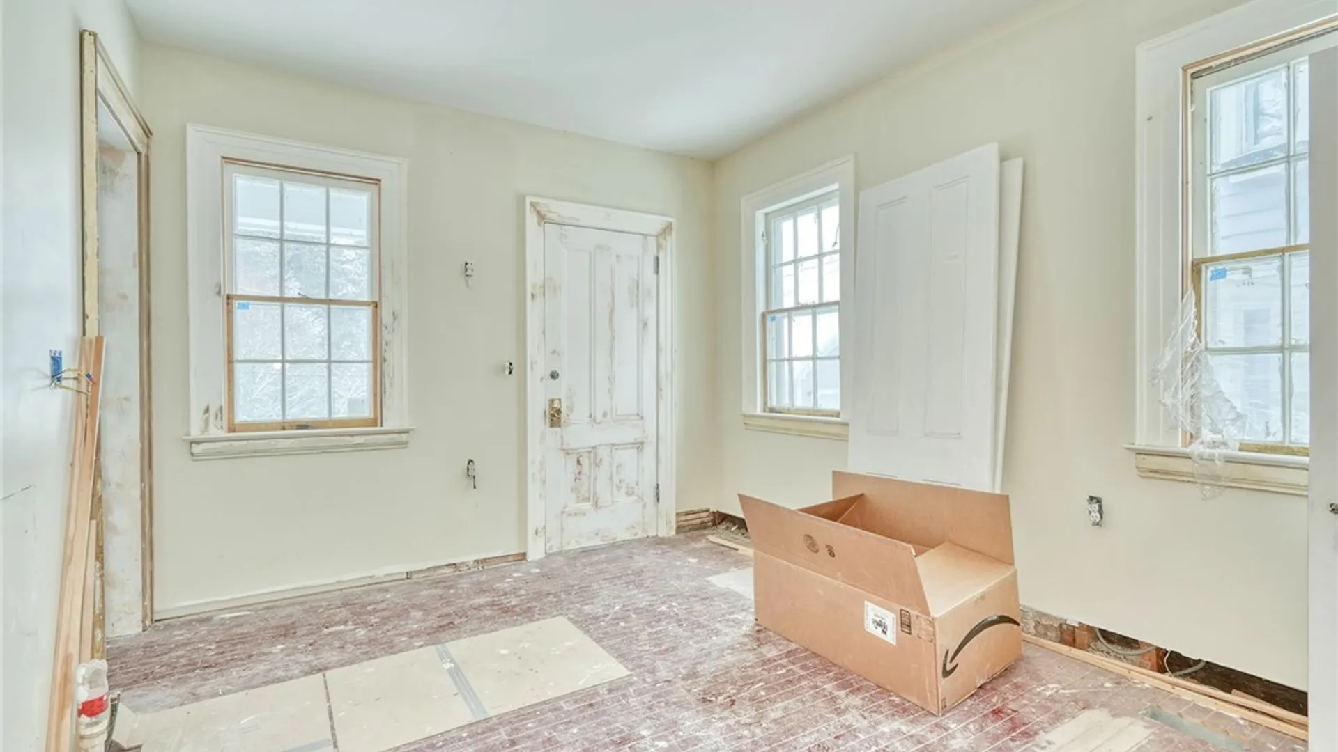 Property at 1120 Park Avenue, Rochester, NY 14610 16