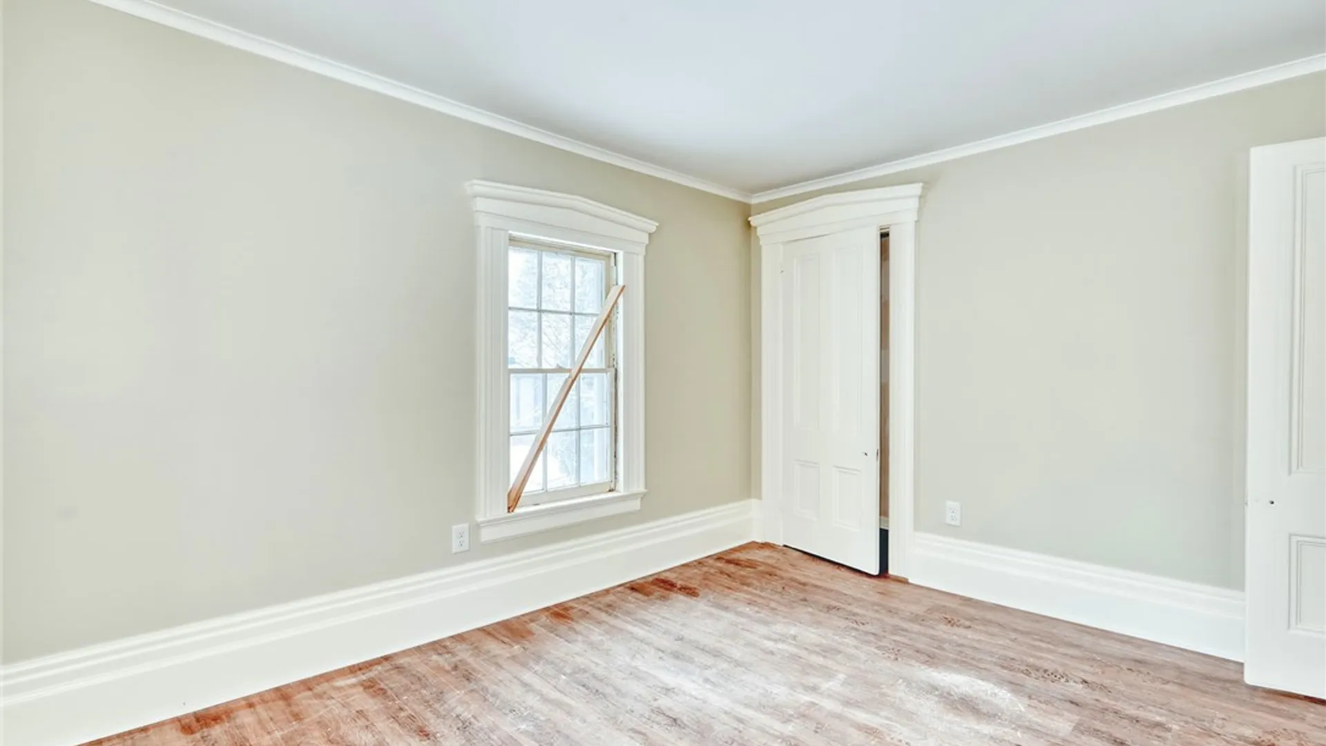 Property at 1120 Park Avenue, Rochester, NY 14610 27